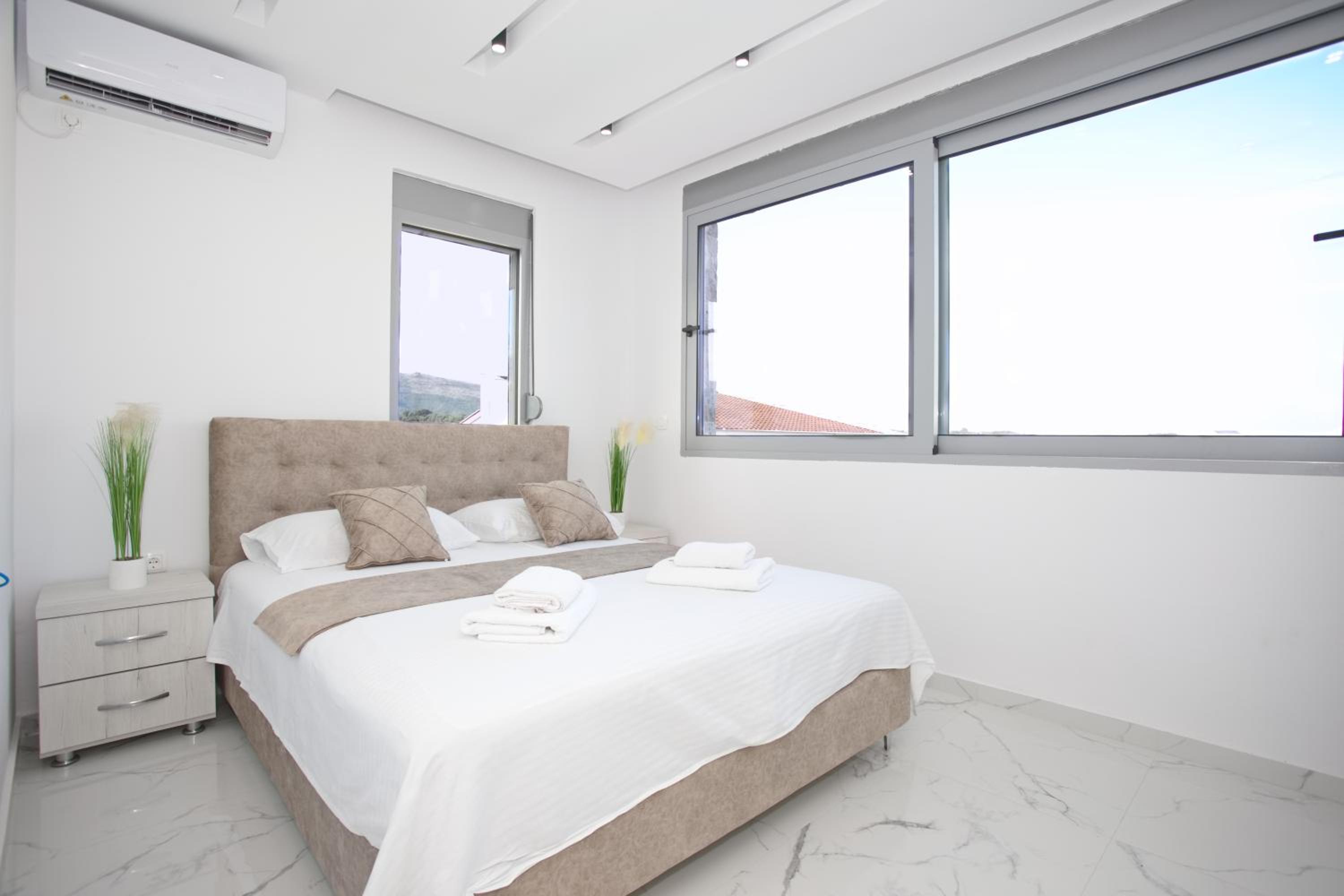 NESI Apartments