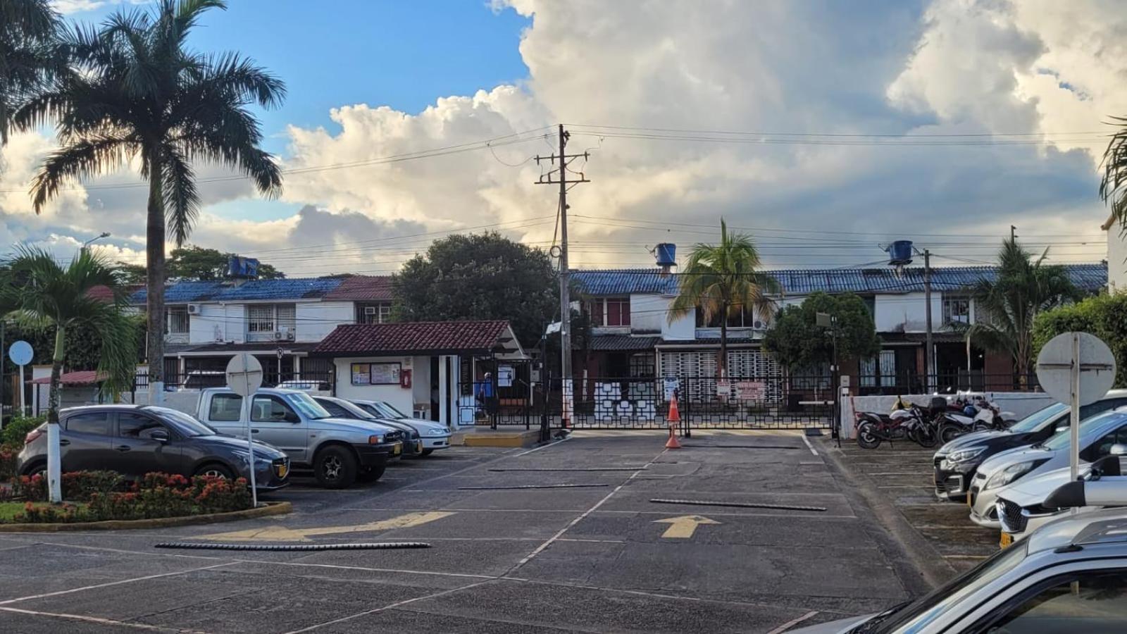 Casa Amoblada en Conjunto Cerrado