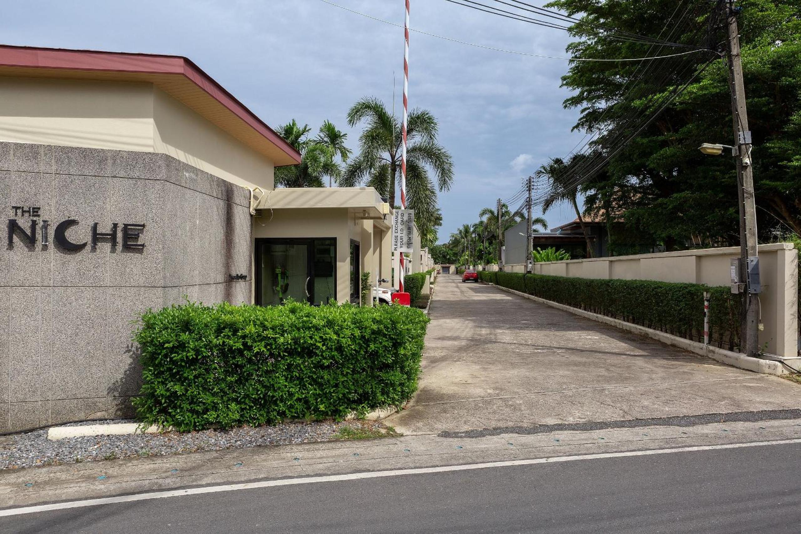 VILLA BALAI | 3 bedroom private pool villa at the popular area at Nai Harn