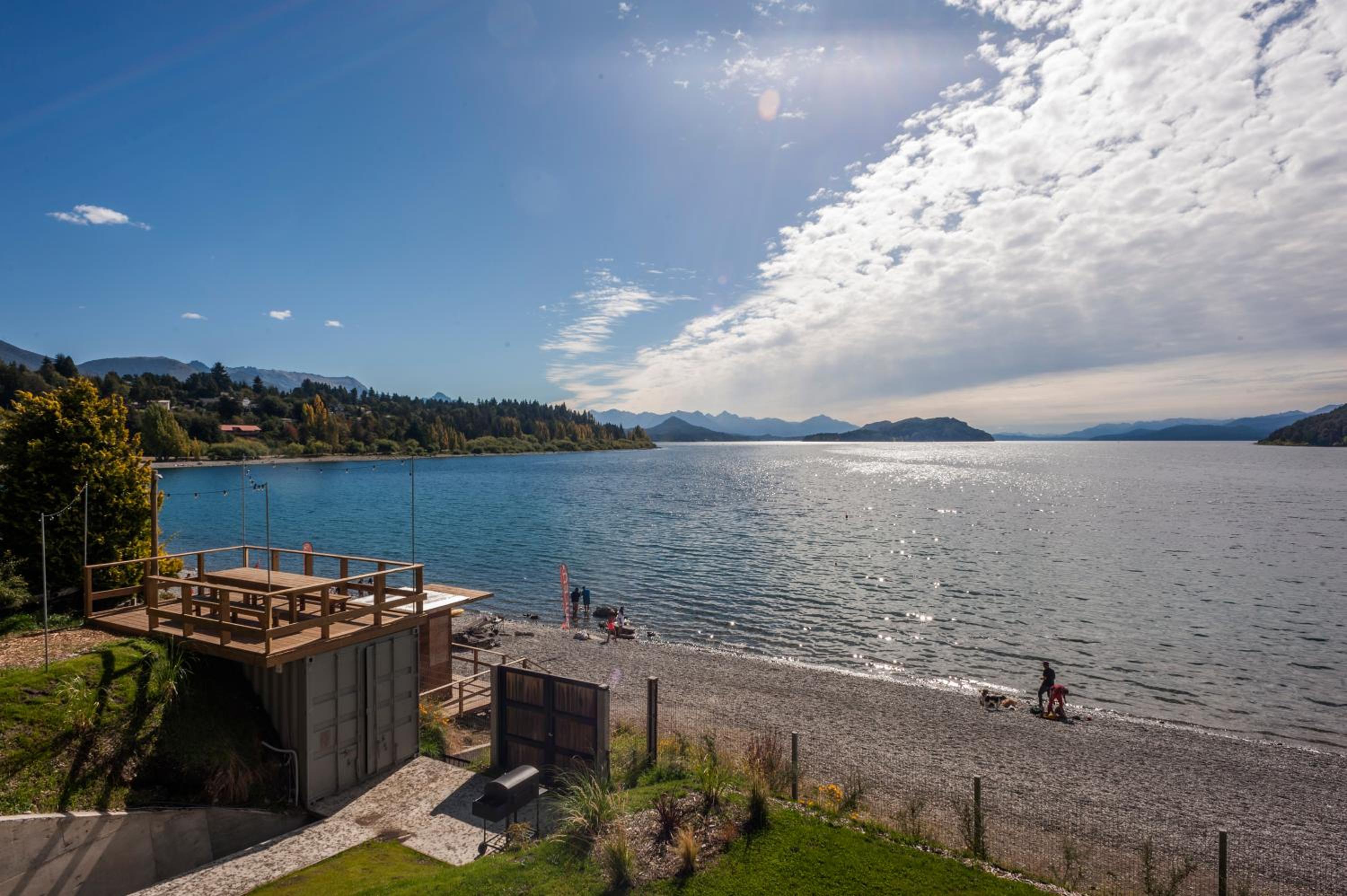 Wa One Lake Homes