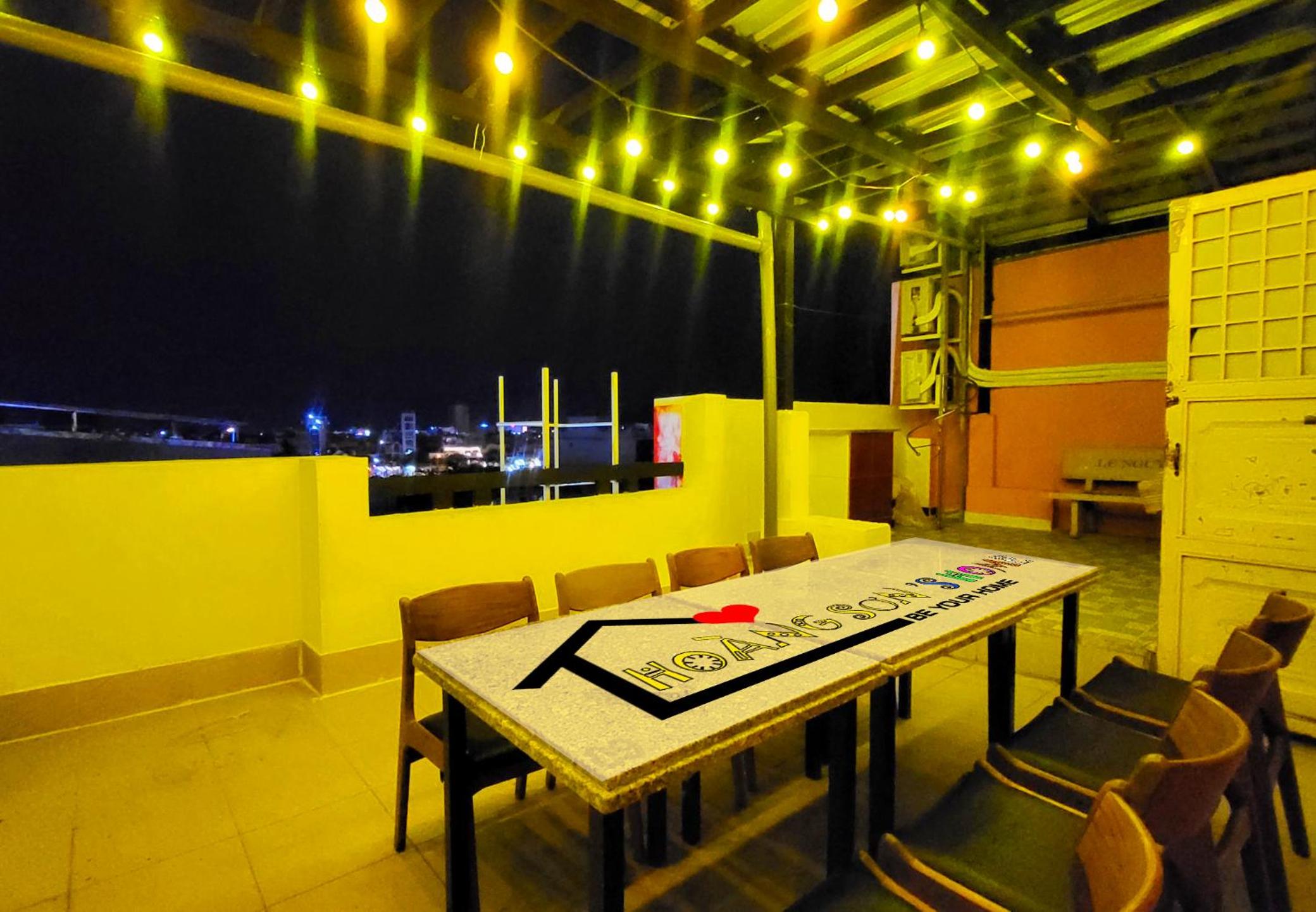 Hoàng Sơn's Home