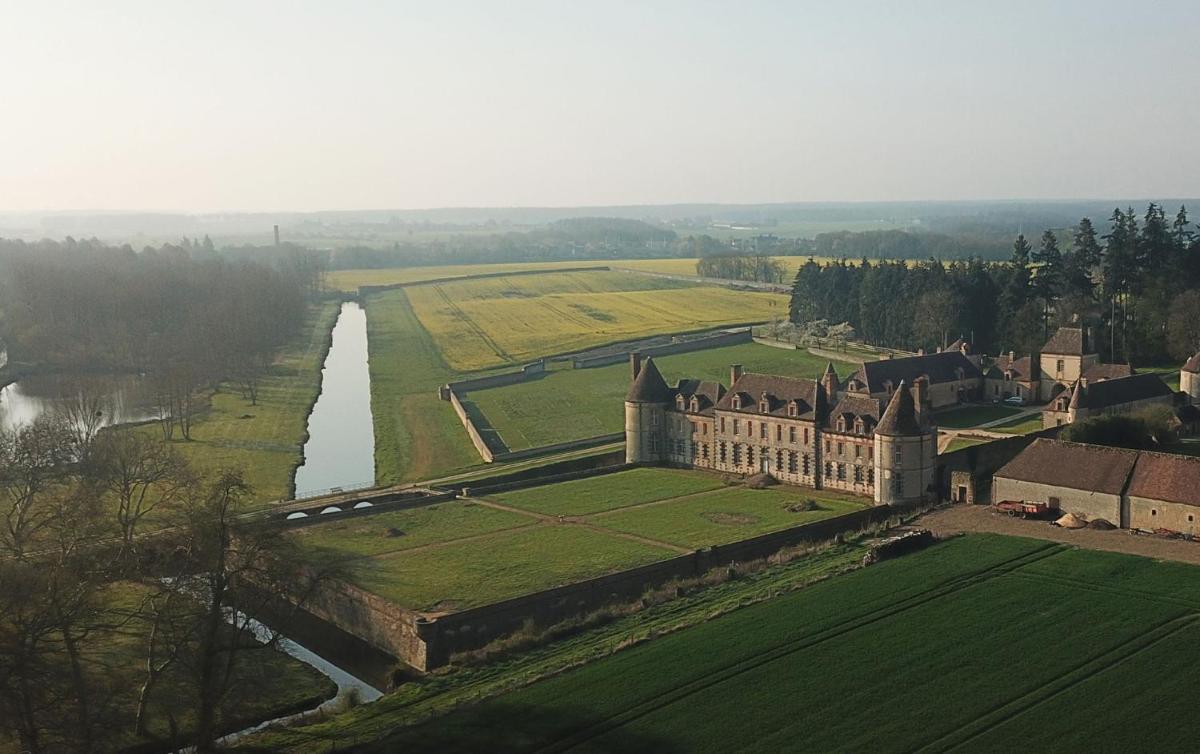 Chateau de La Riviere - Property Image 8