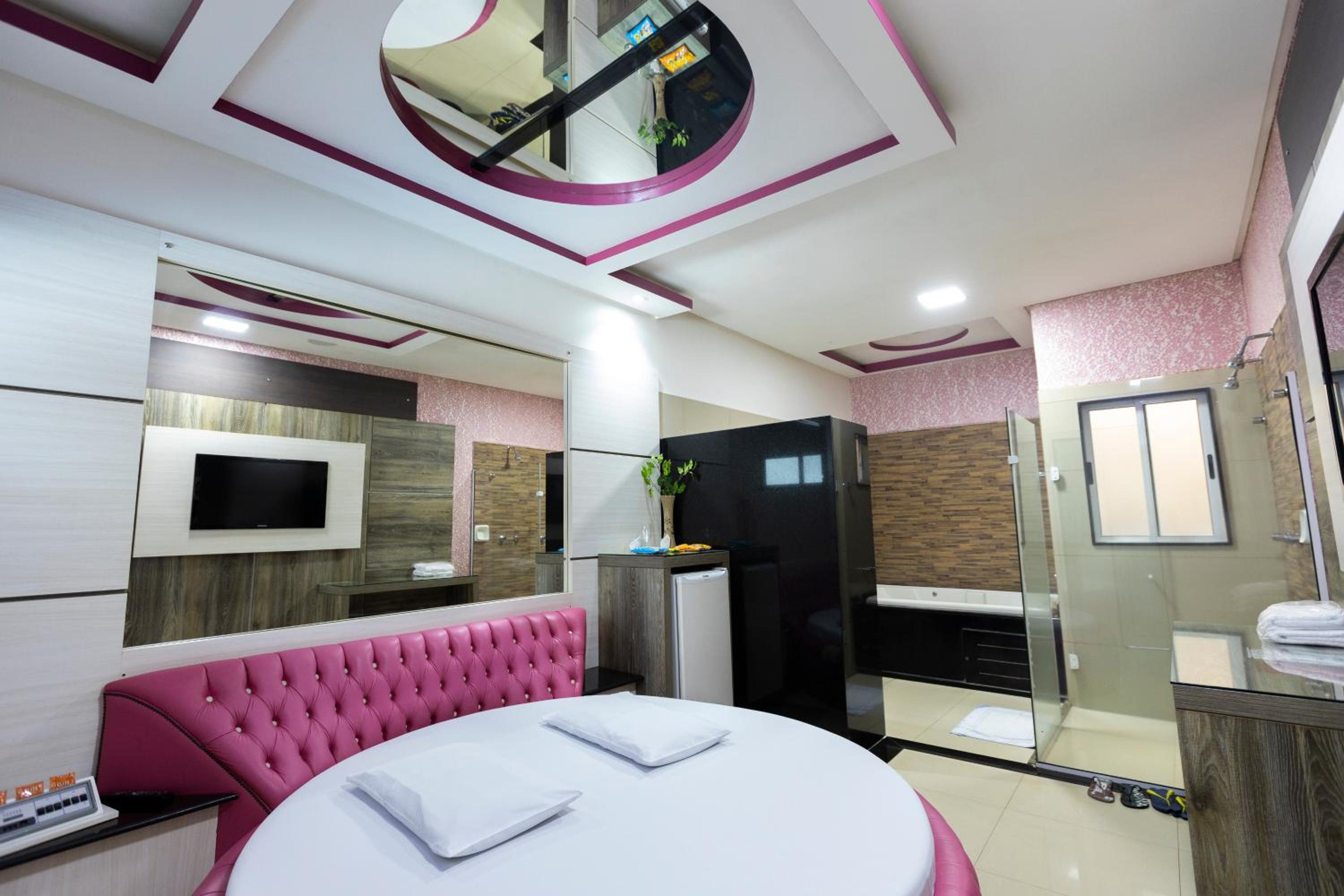 Troia Motel