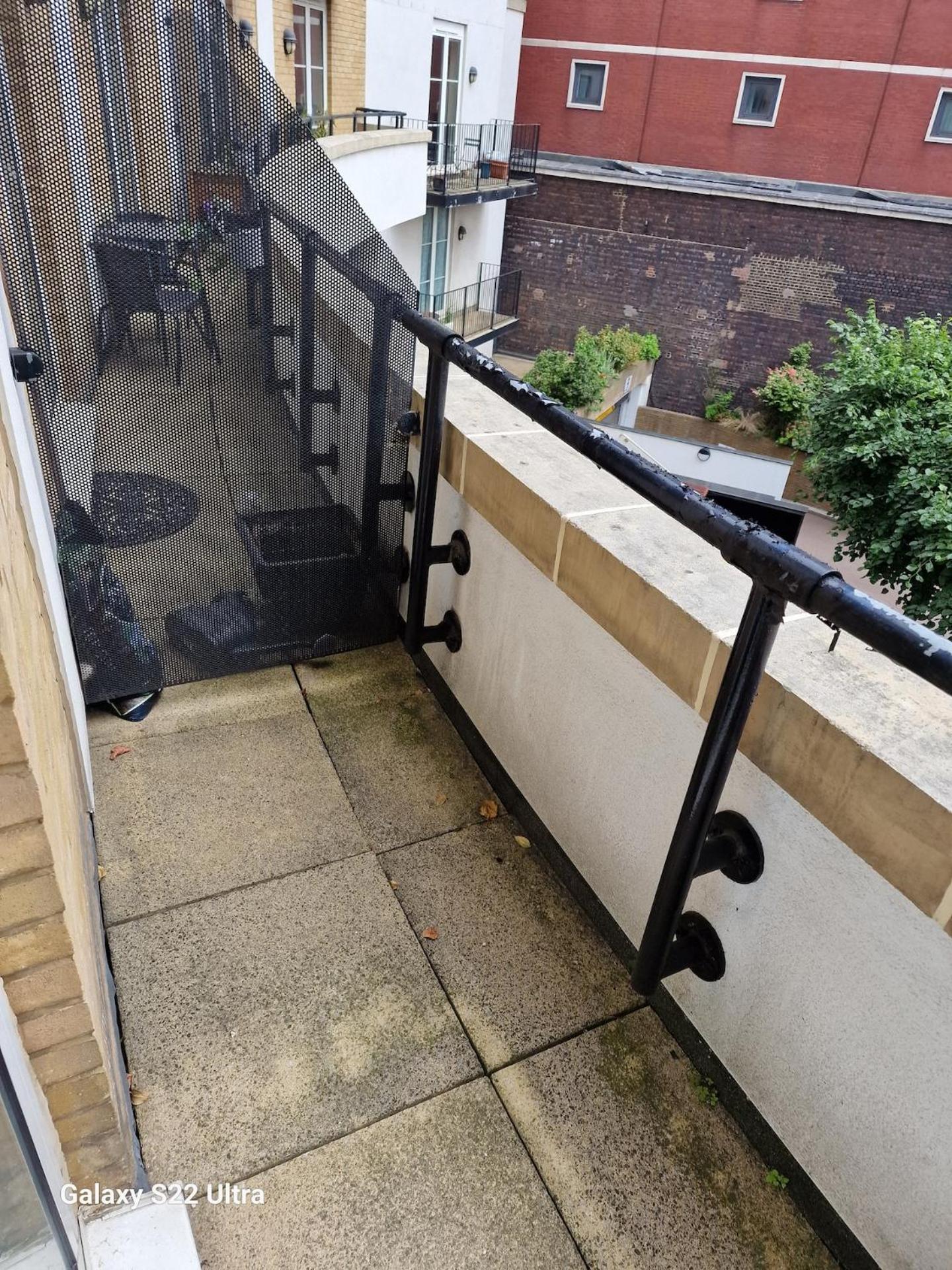 LUX REGENTS PARK APARTMENTS view 2