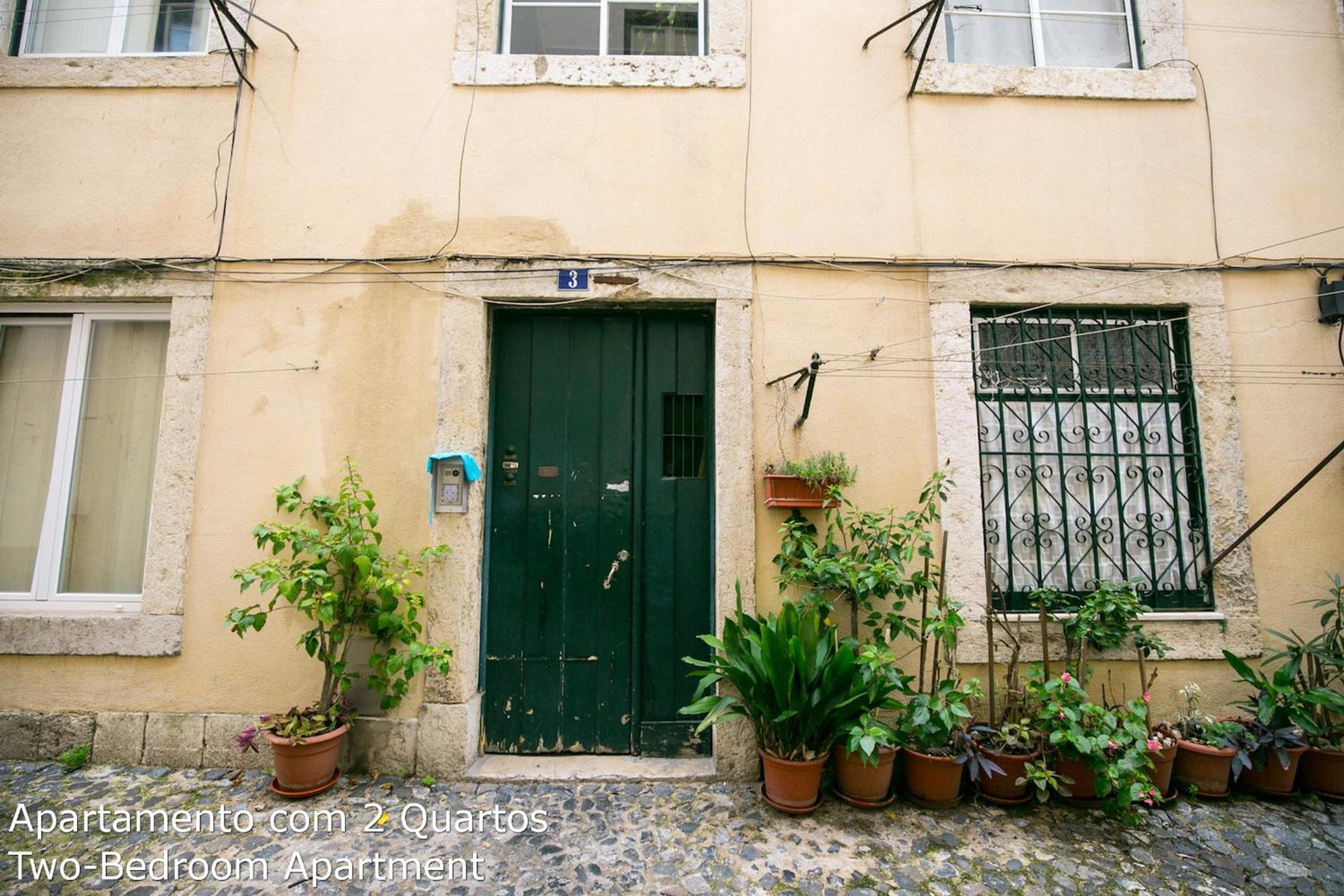 Akicity Alfama Beauty