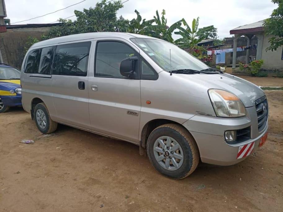 Deux-Palmes-Kribi, proche de la plage, confortable et adapté aux familles