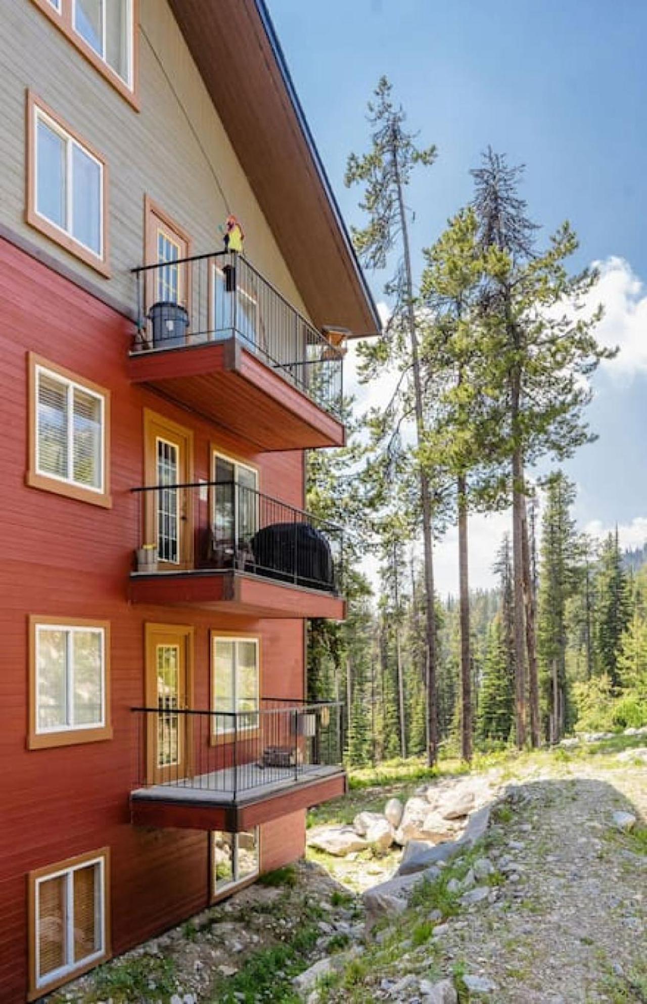 Trailblazers Retreat 3 Bed with Family Games Room