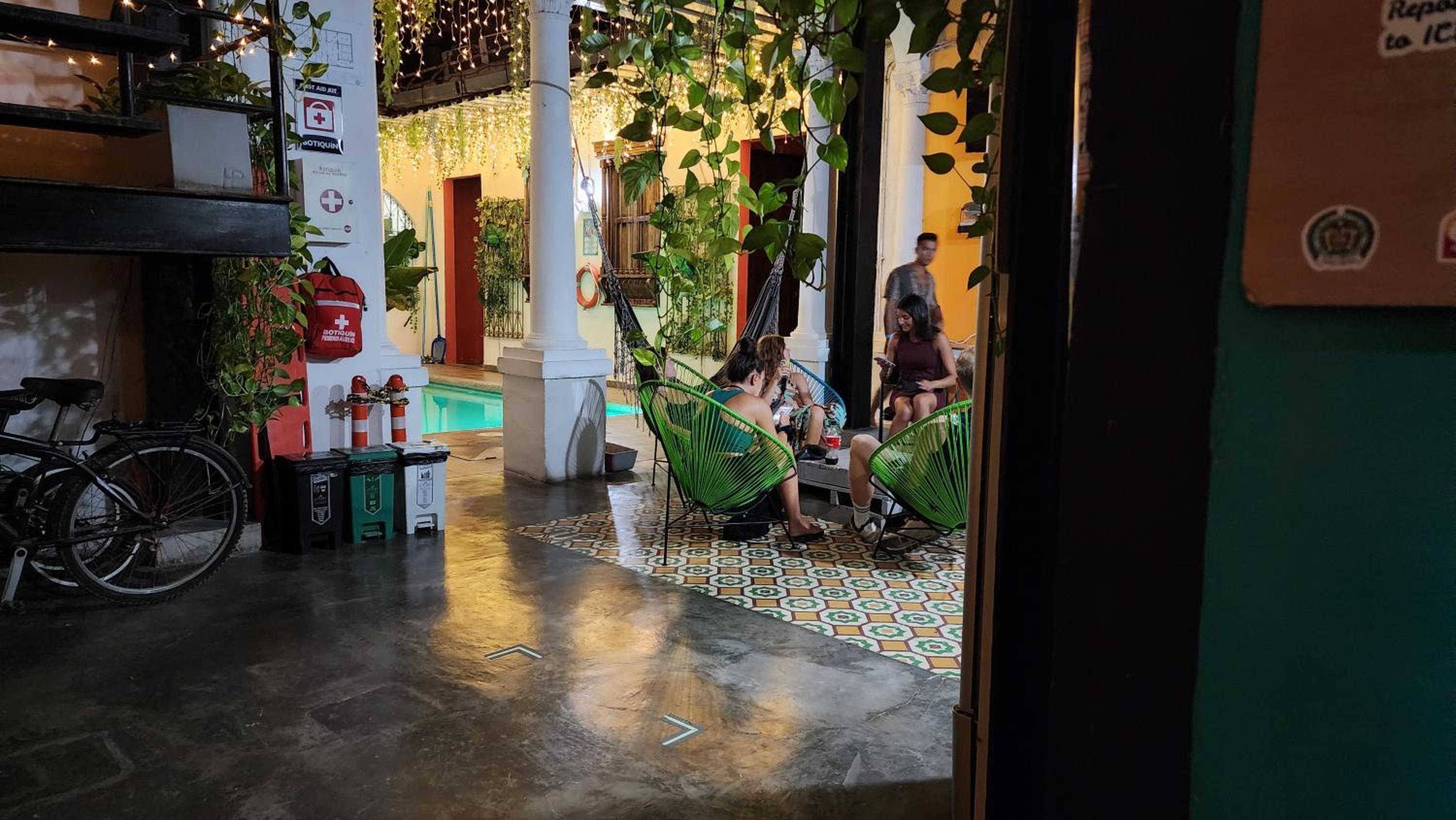 Photo 10