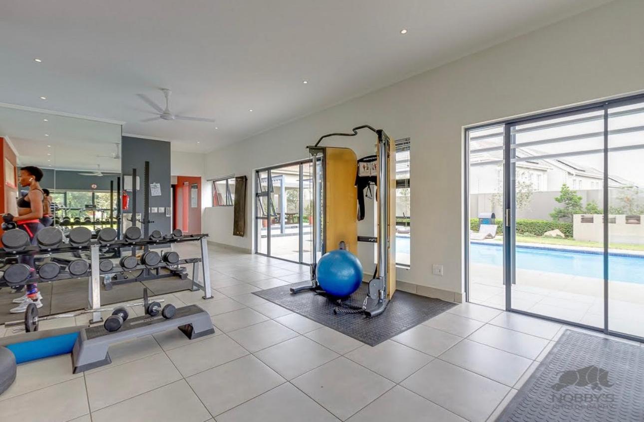 Luxurious sandton apartment with Inverter