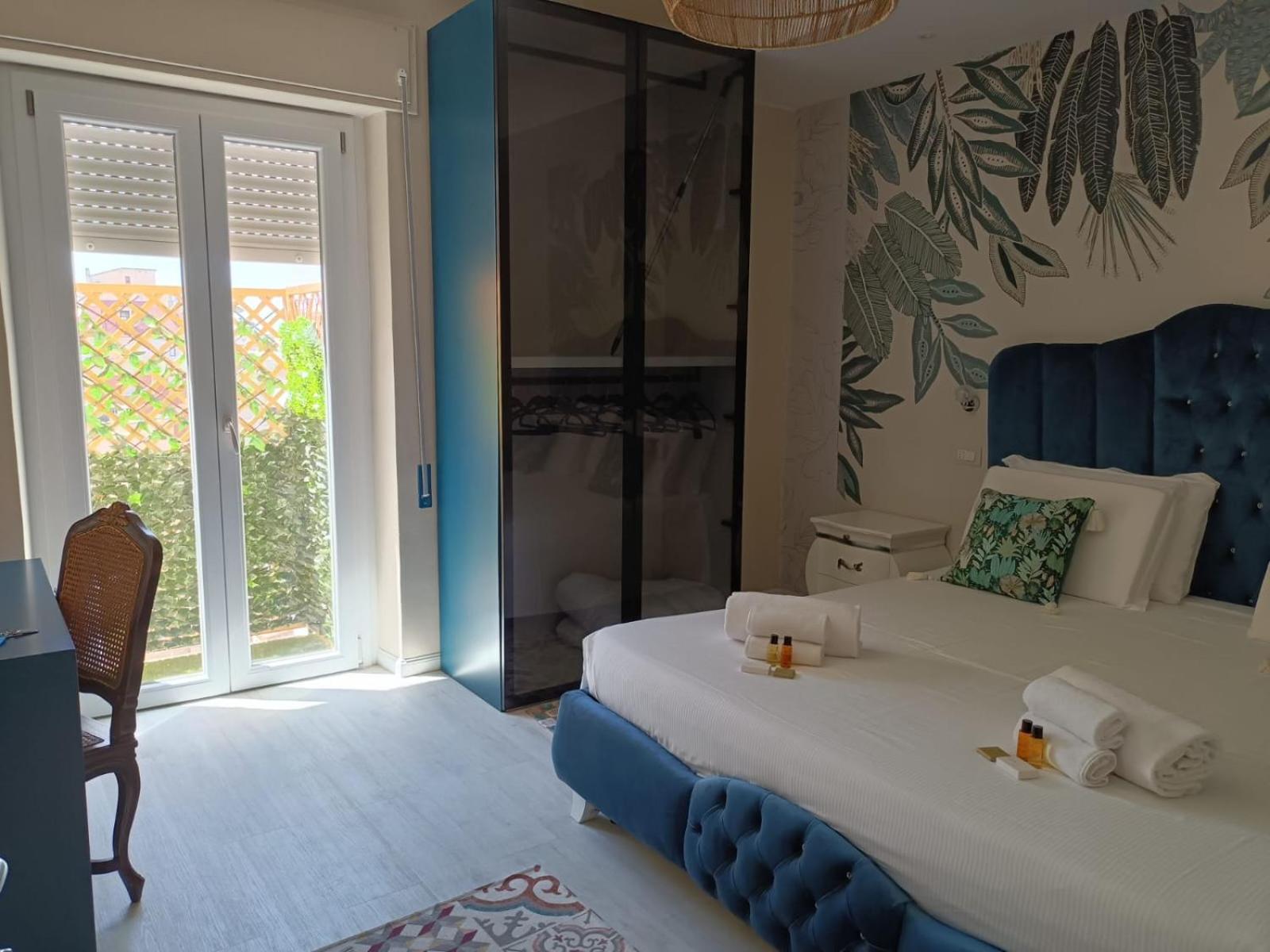 Hermitage Suites