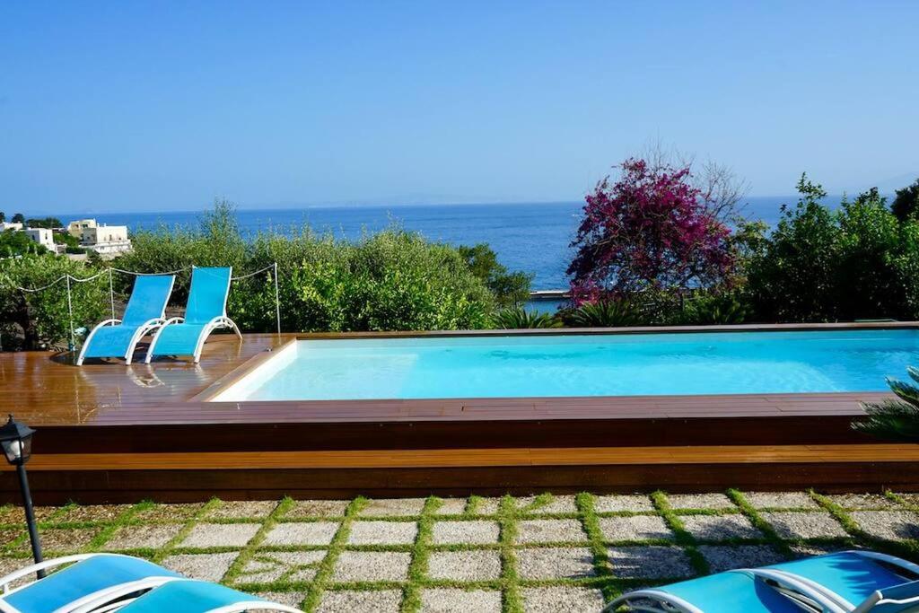 Villa capri con giardino e piscina photo 3
