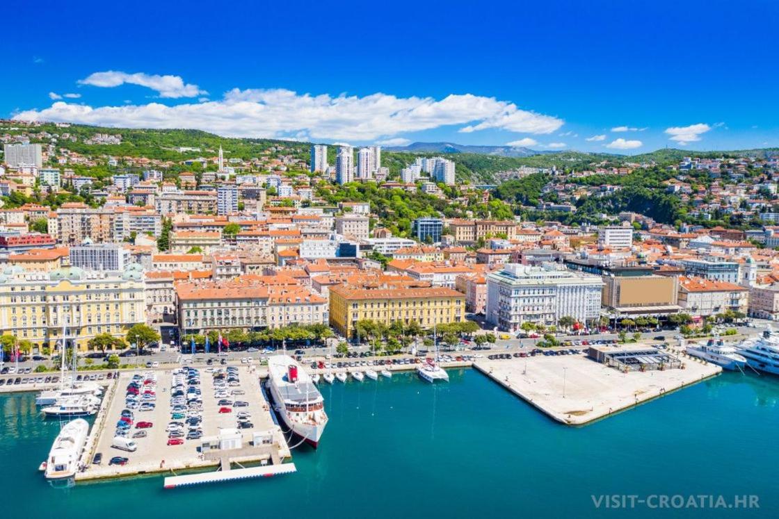 Apartman Lea 4