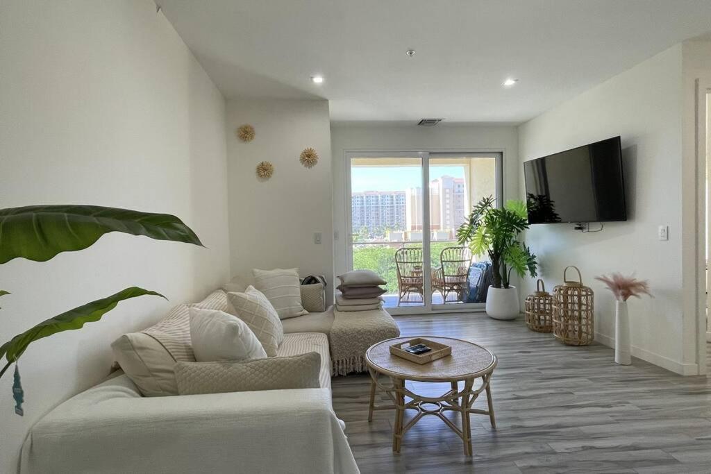 Cove Aruba - Location is everything! - Luxurious - Free parking