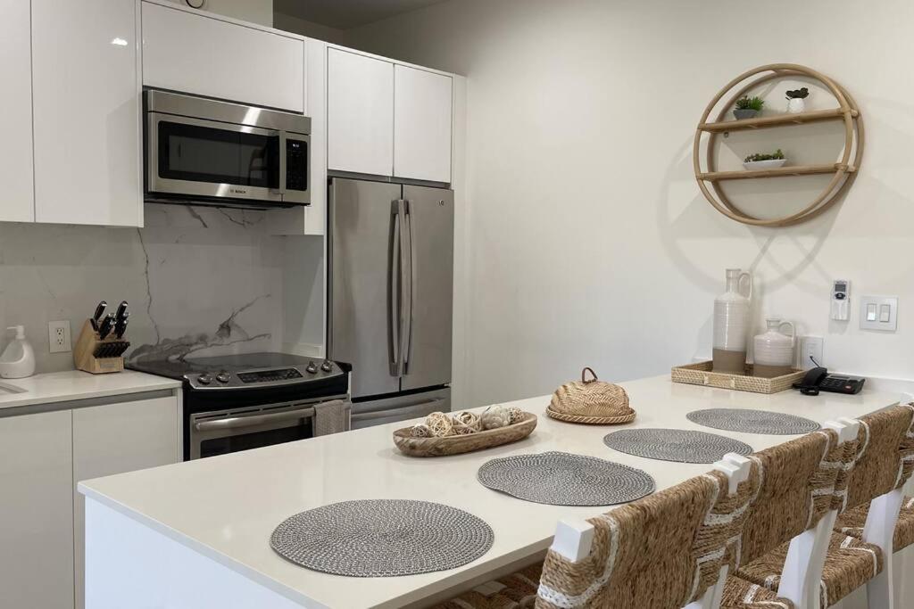 Cove Aruba - Location is everything! - Luxurious - Free parking