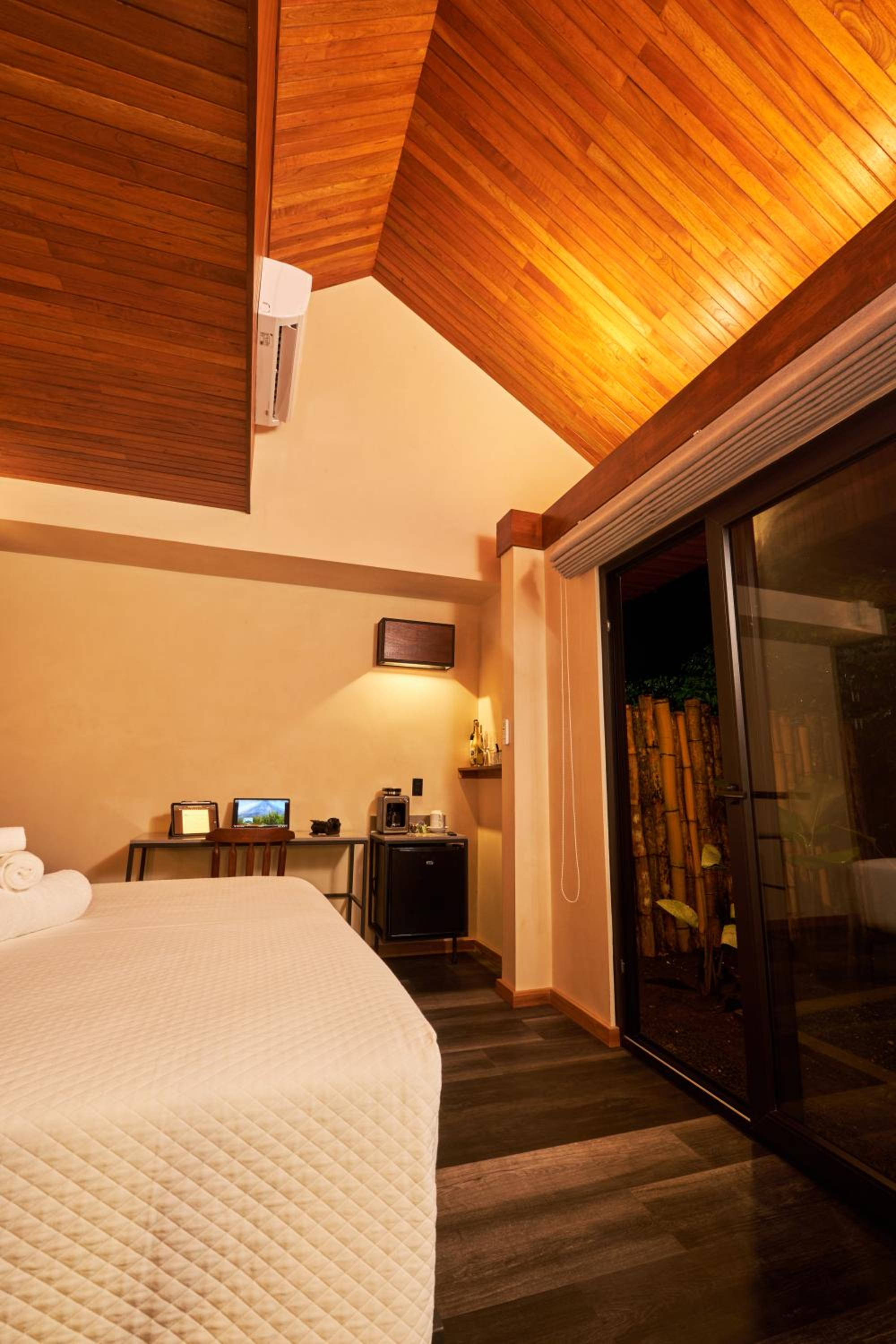 Suwa Villa Arenal