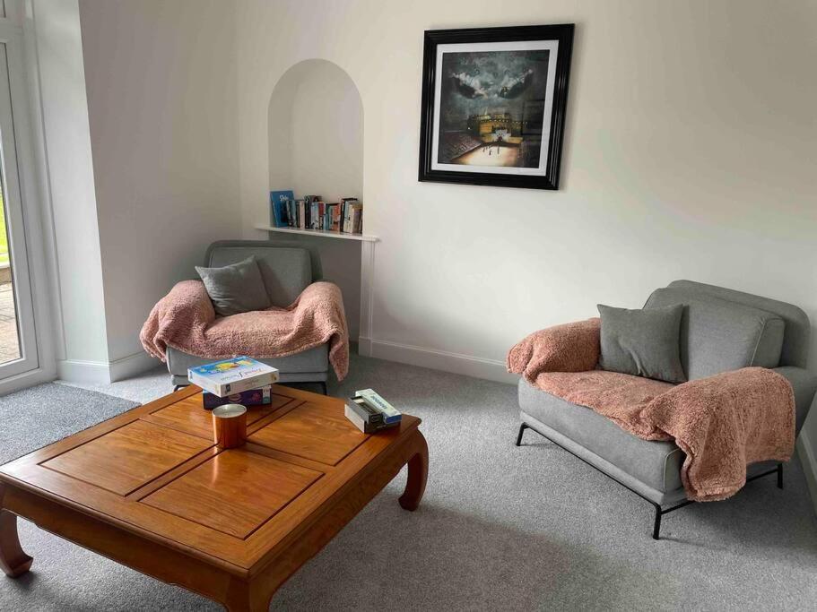 Fantastic home in Brightons, Falkirk. view 2