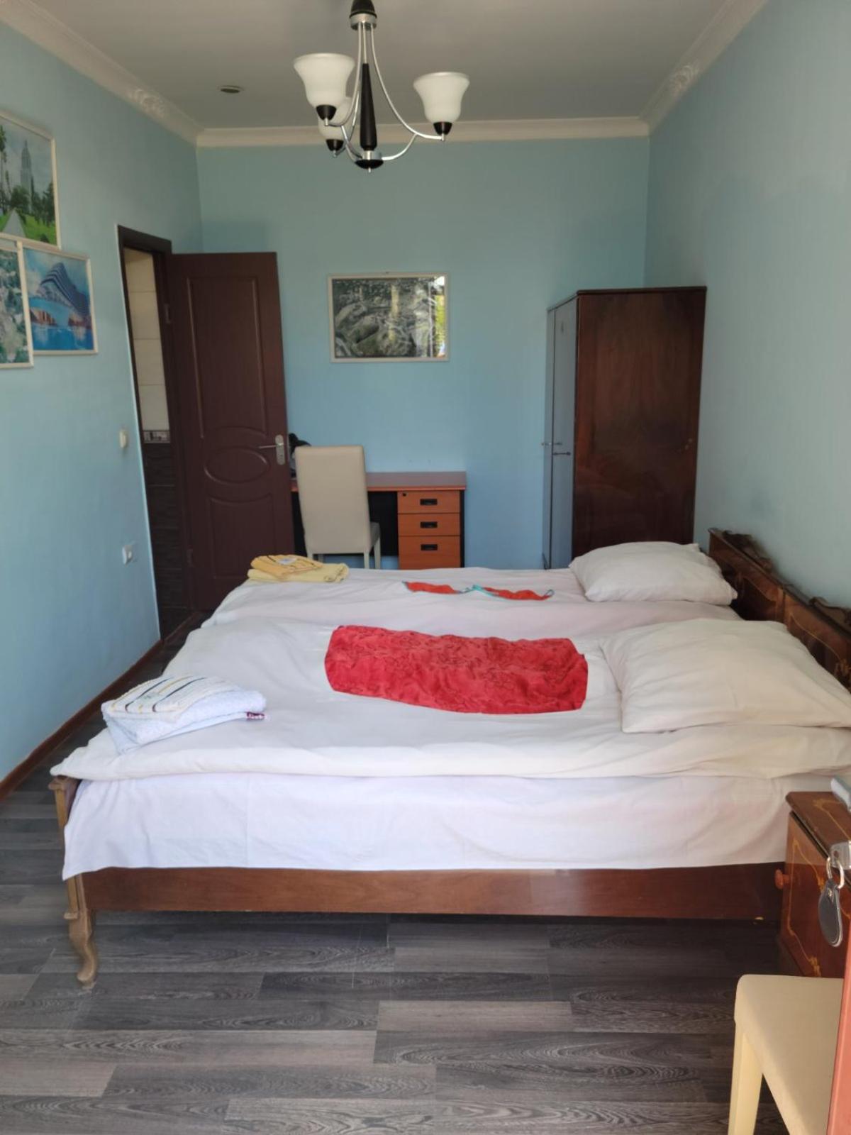 Artush & Raisa B&B