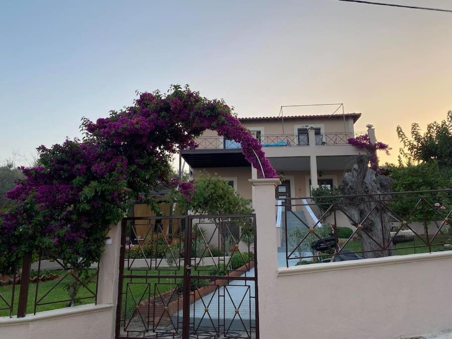 villa kastanos