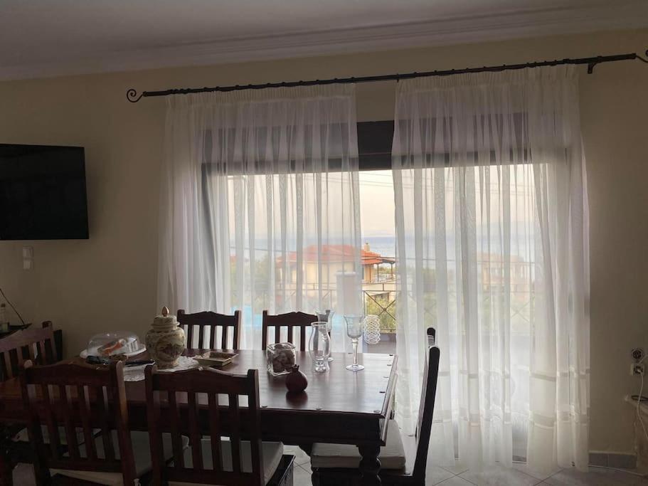 villa kastanos