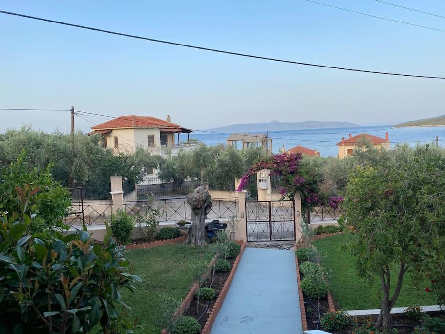 villa kastanos