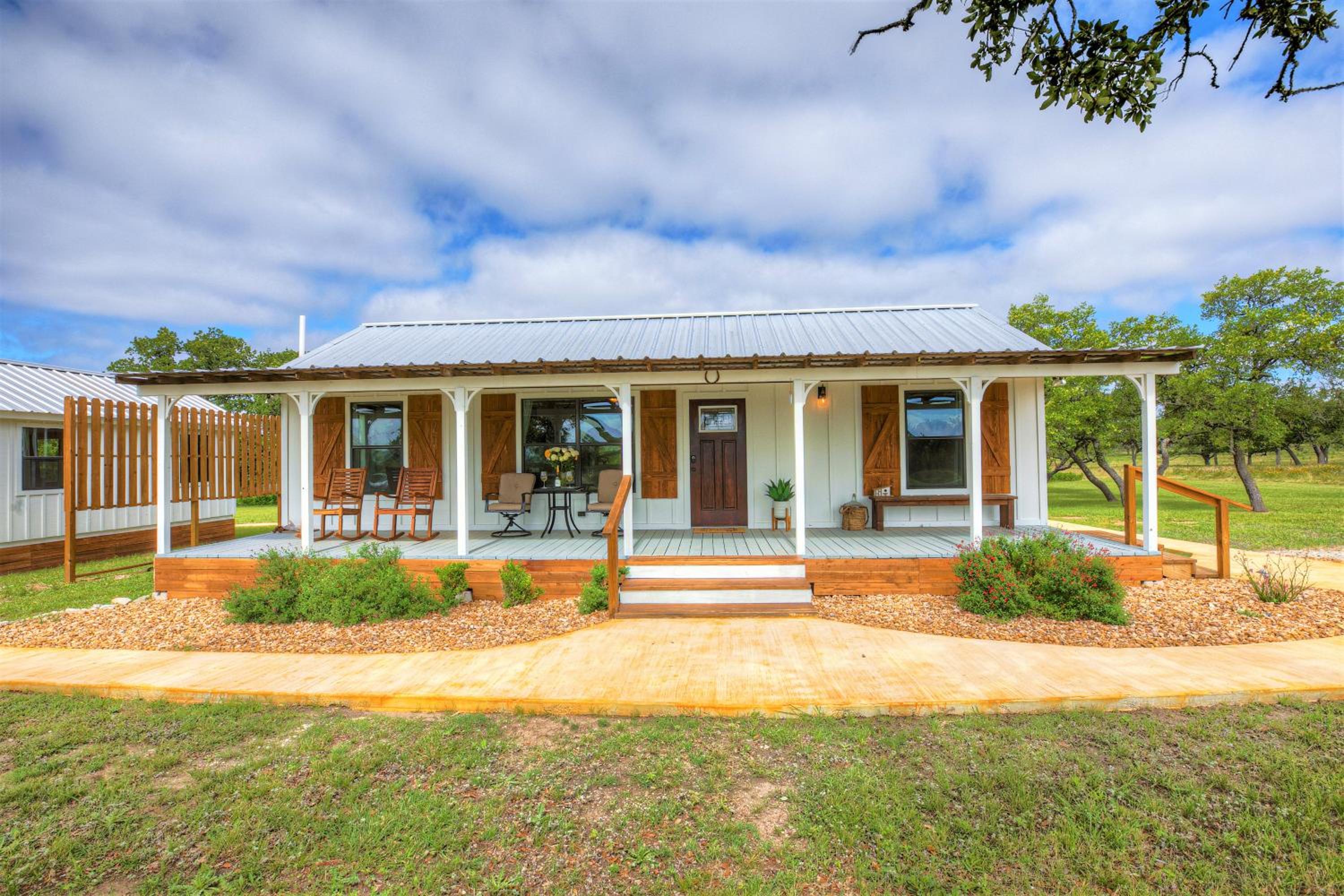 3 Acres of Luxury and Views in Fred Wine Country! view 3