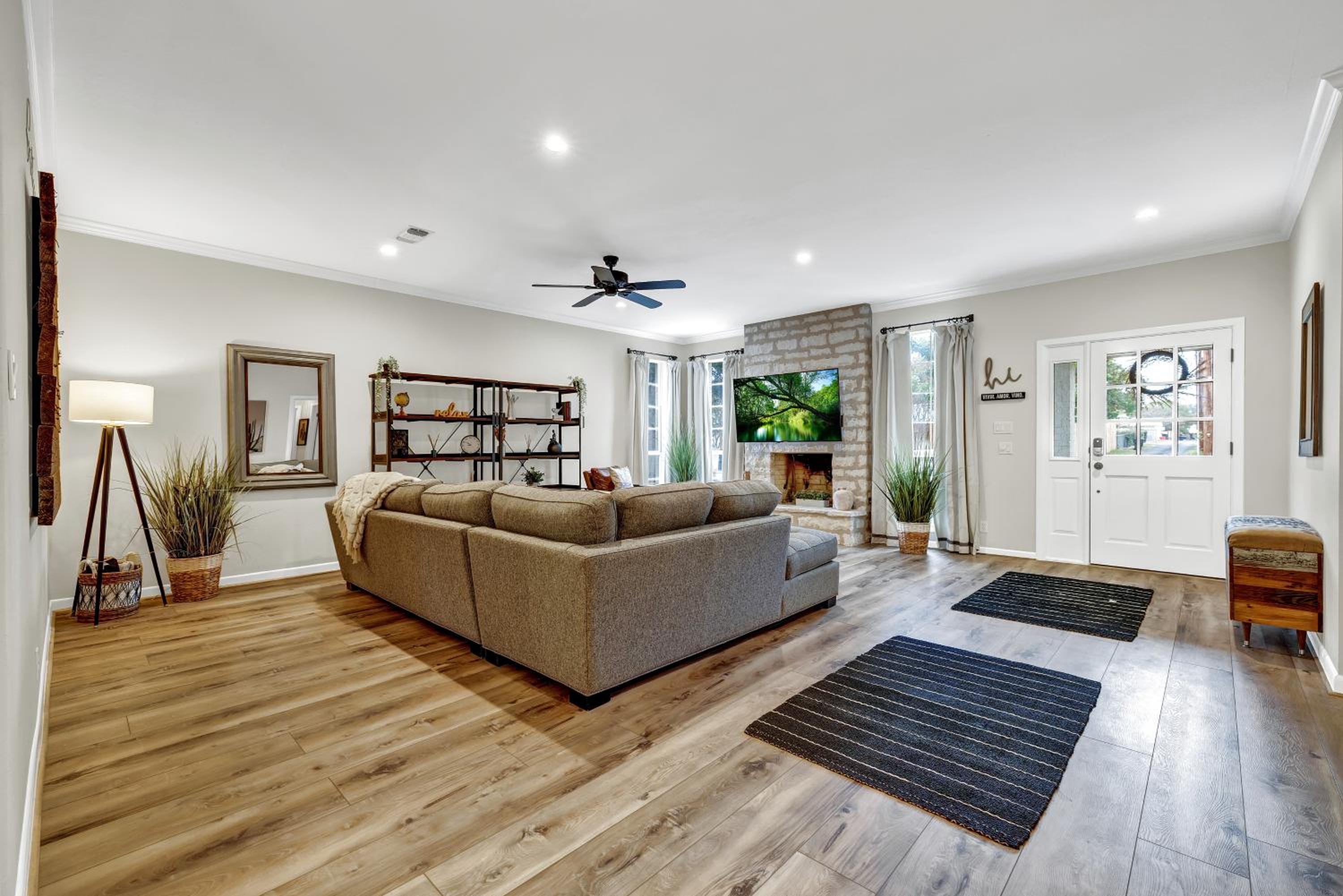 Amazing Haus with Fire Pit! - 2 Mins to Main St! view 3