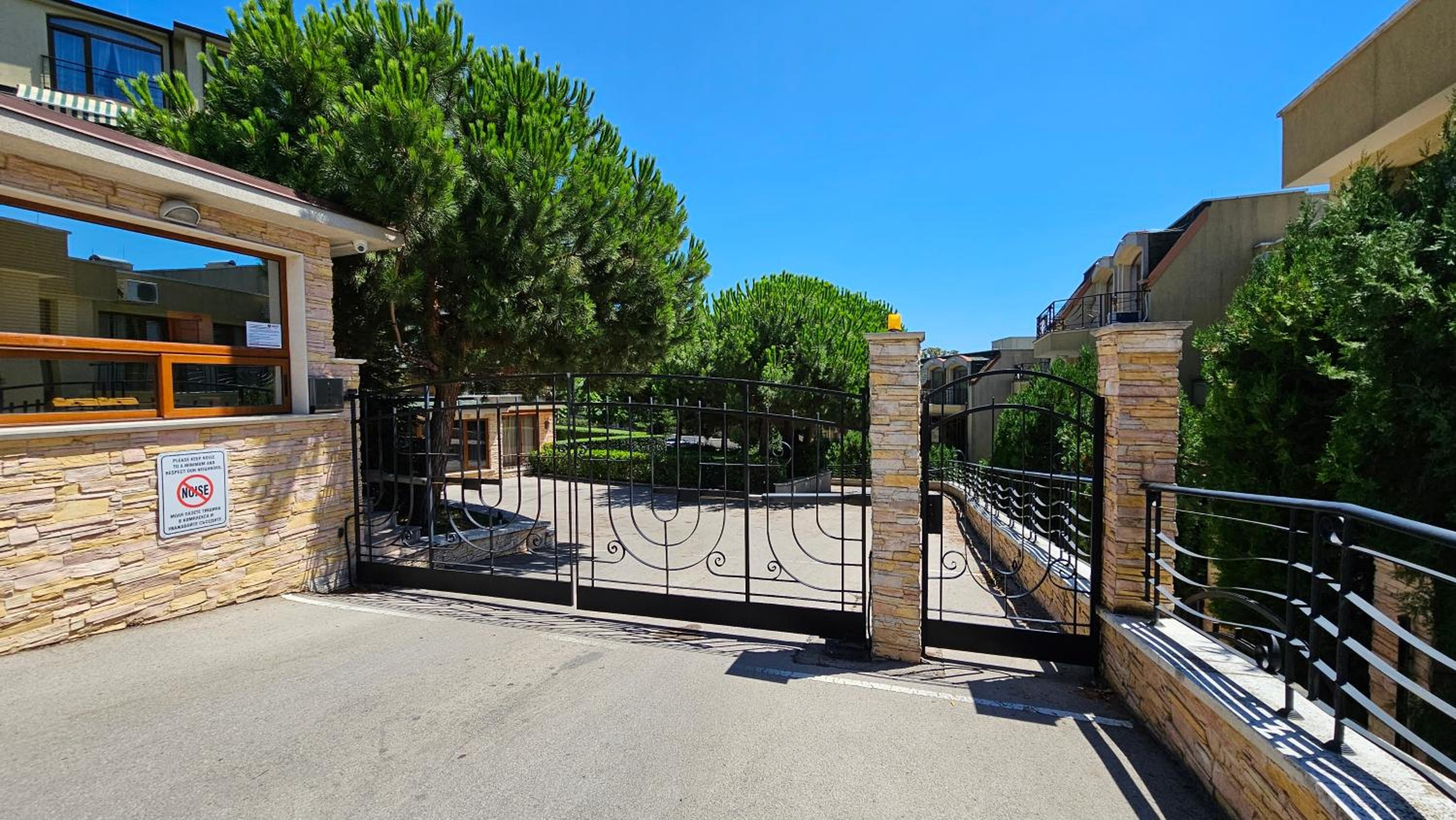 Kros Properties - Euxinograd