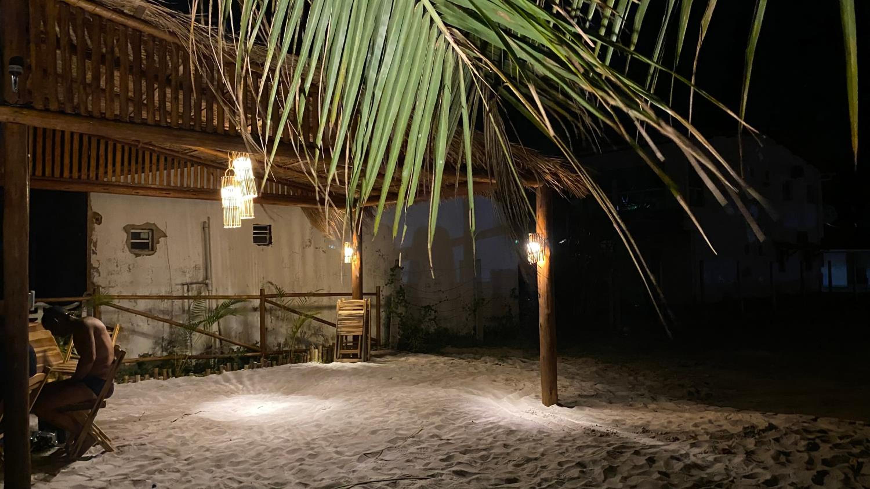 A Casa de Ponta-Simplicidade e Requinte -Estrutura Completa a 150m da praia