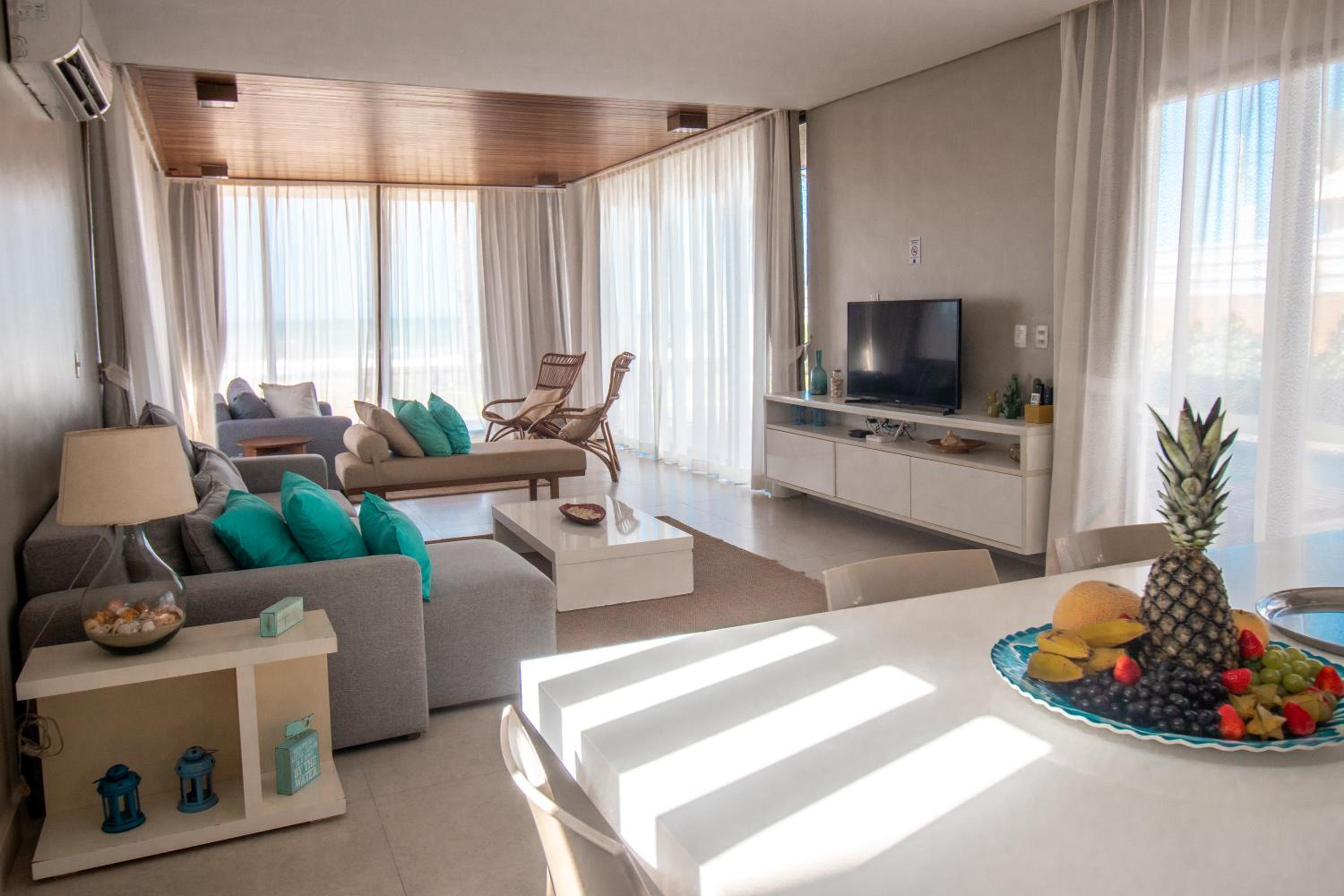 Illa Blue Village