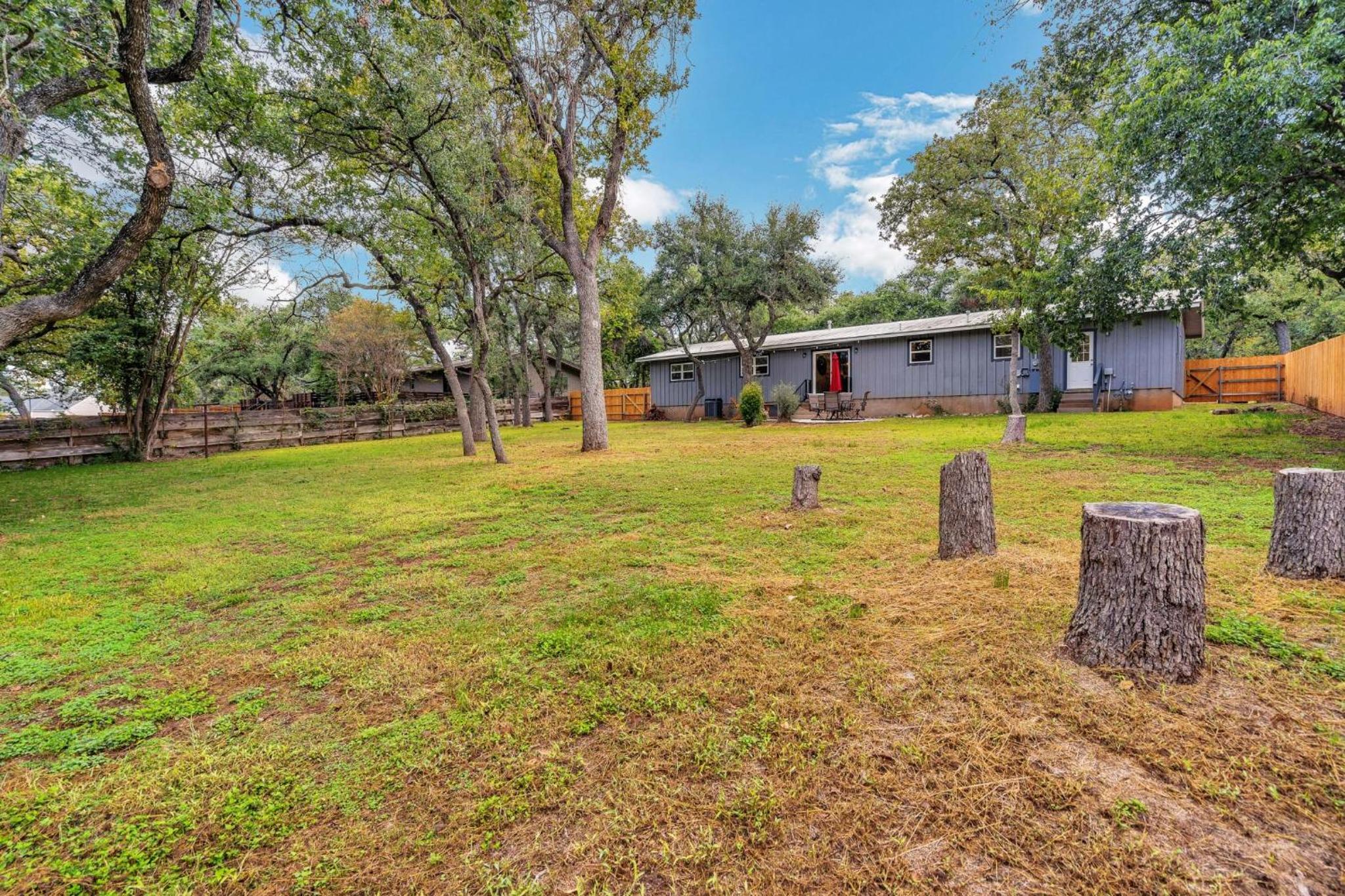 Luxury Home just 5 min from Main St view 5