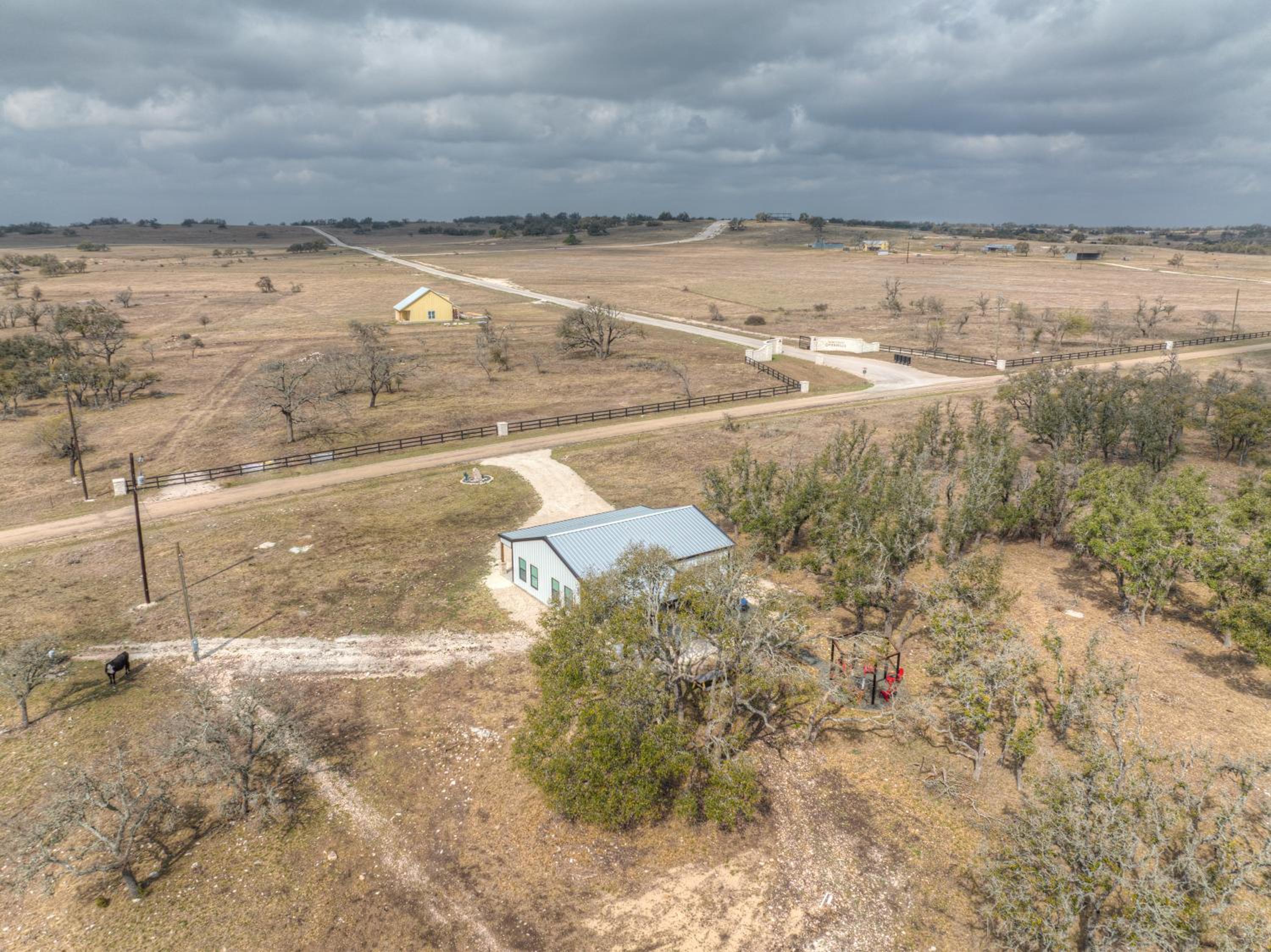 Hill Country-Fire Pit & Hot Tub! view 4