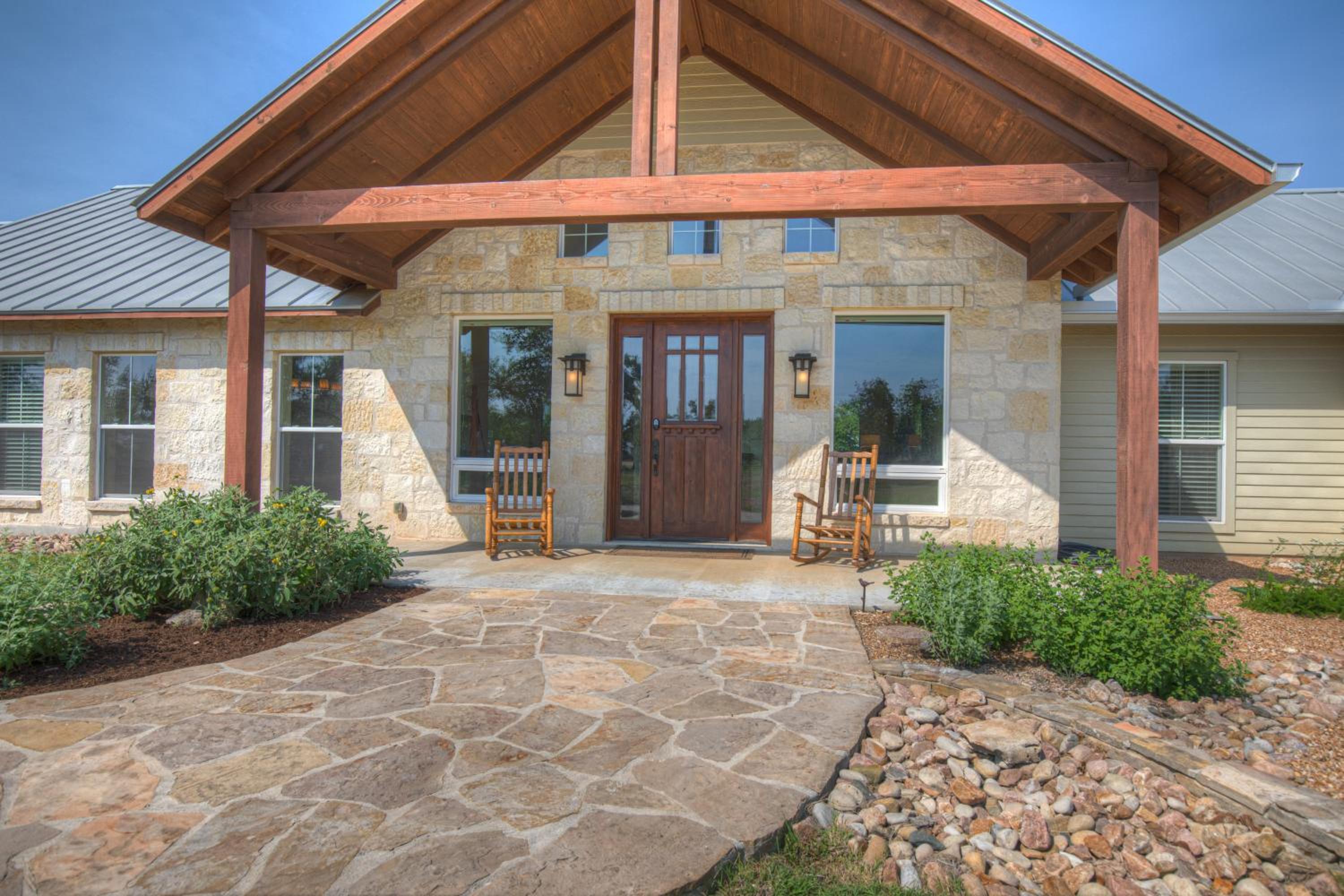 Luxury Homes! With a Pool-Jacuzzi-Outdoor Kitchen! view 5