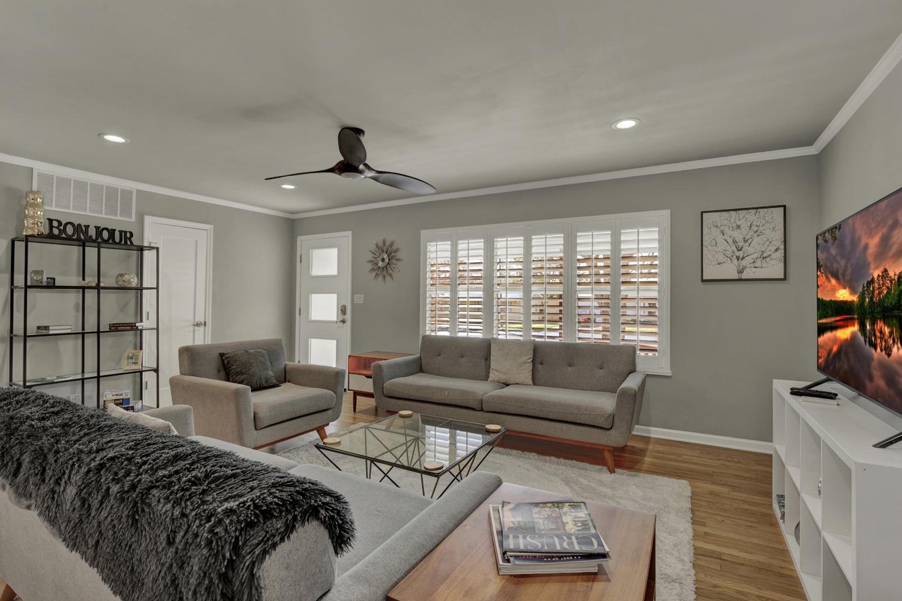 Luxury Mid Century Charmer Near Historic Main St view 4