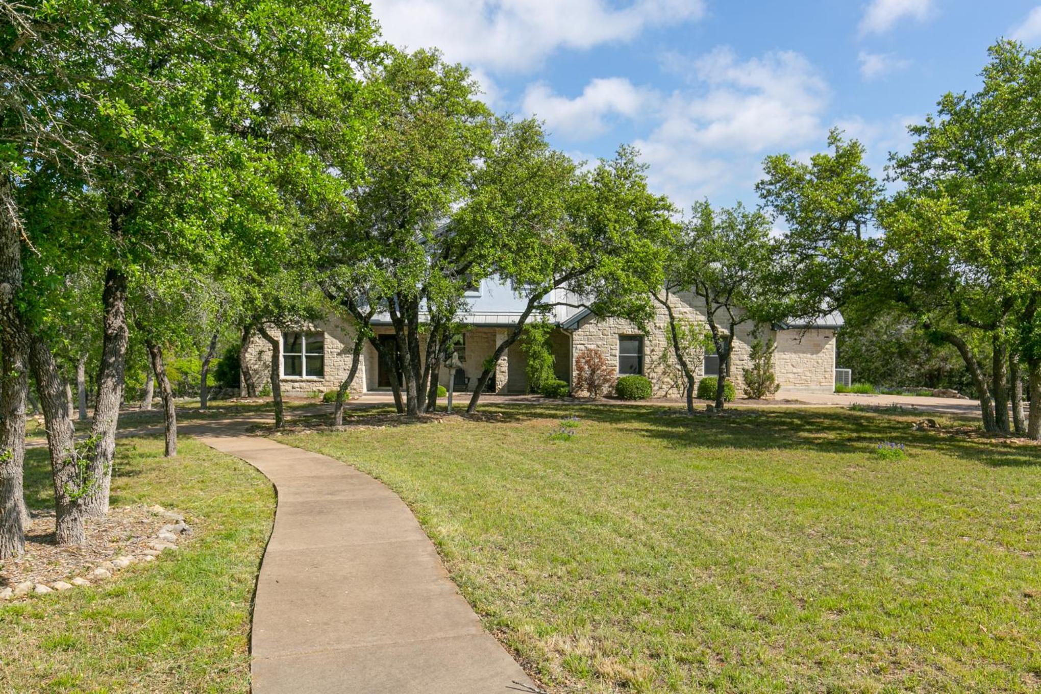 Spicewood Lodge w/Pool, HotTub view 3
