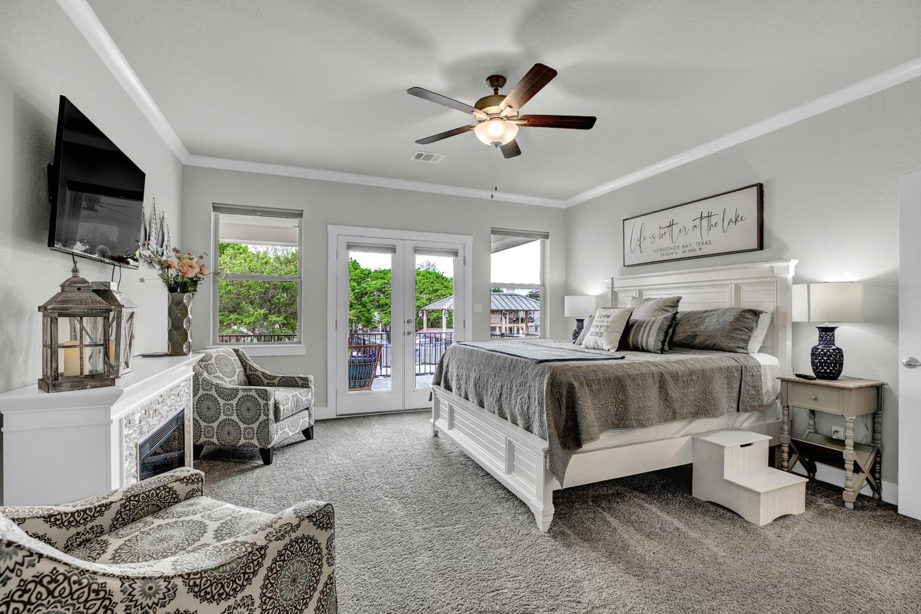 Stunning Luxury Home on Lake LBJ! - Property Image 24