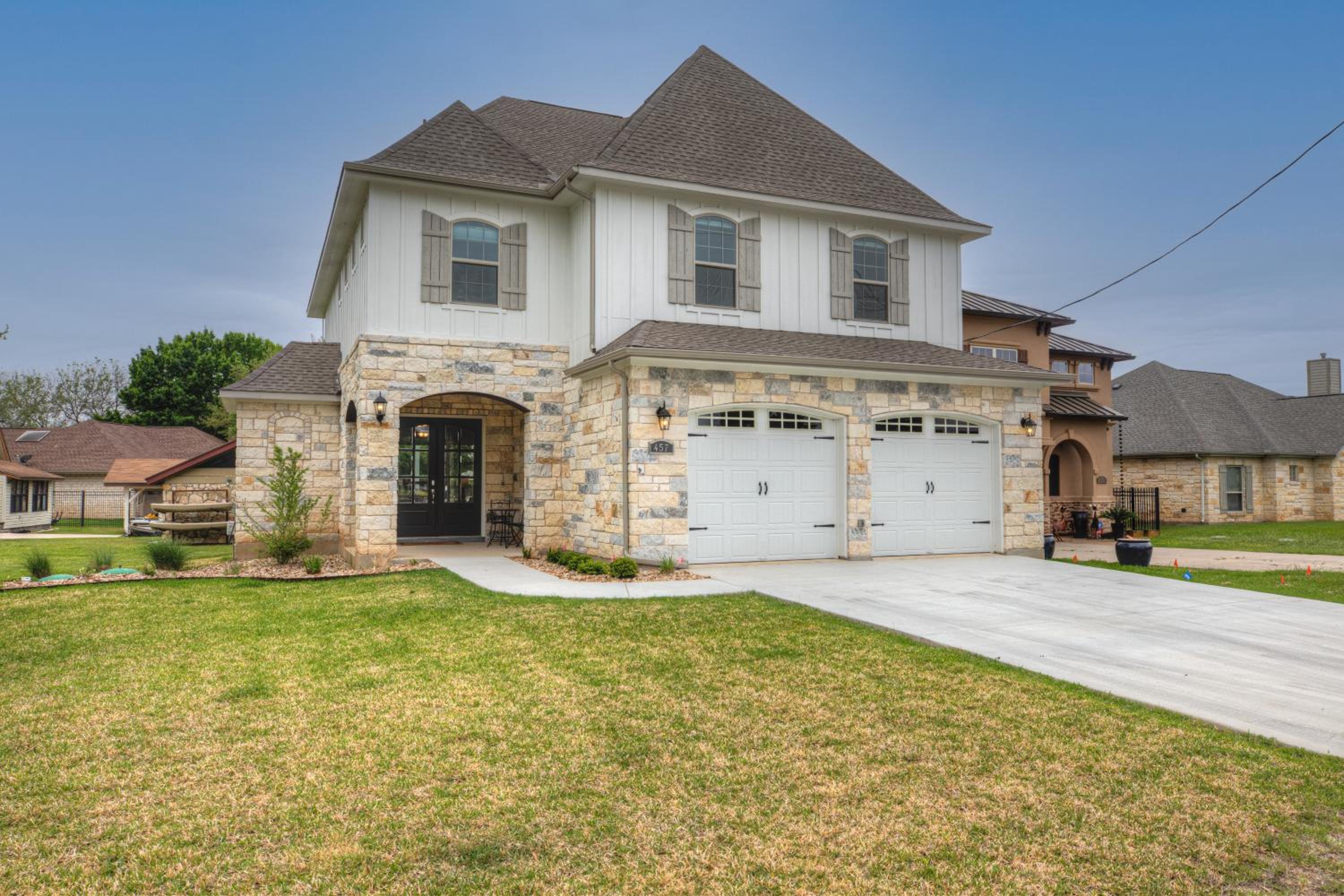 Stunning Luxury Home on Lake LBJ! - Property Image 42