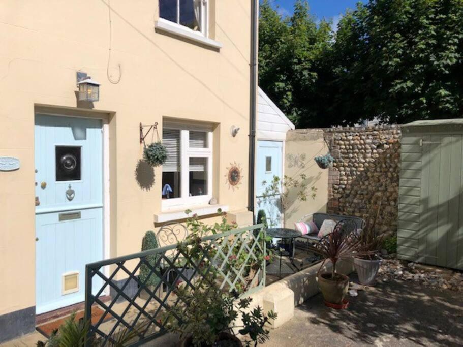 Mews Cottage in Private Seafront Estate view 3