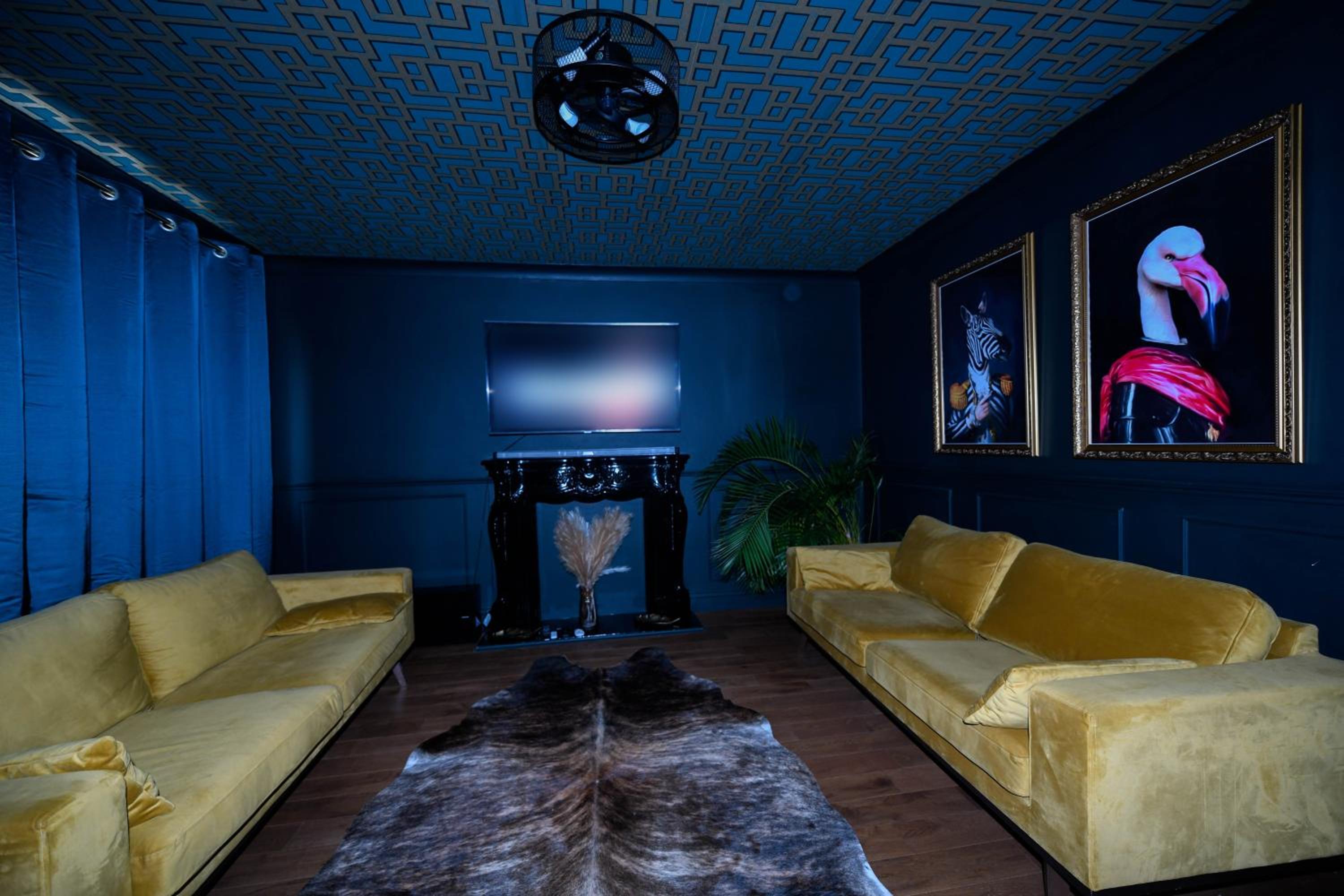 lounge