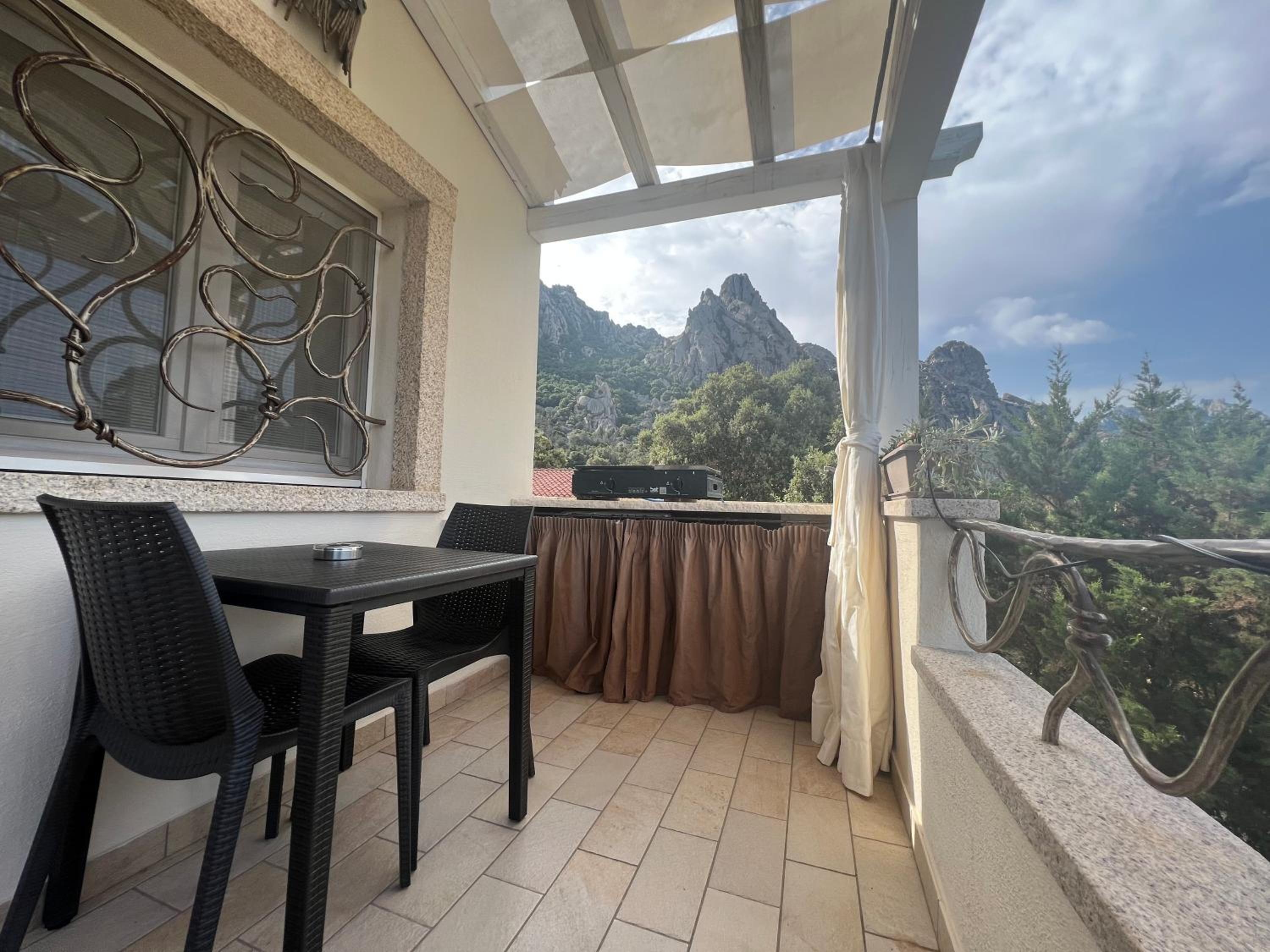 Photo 143