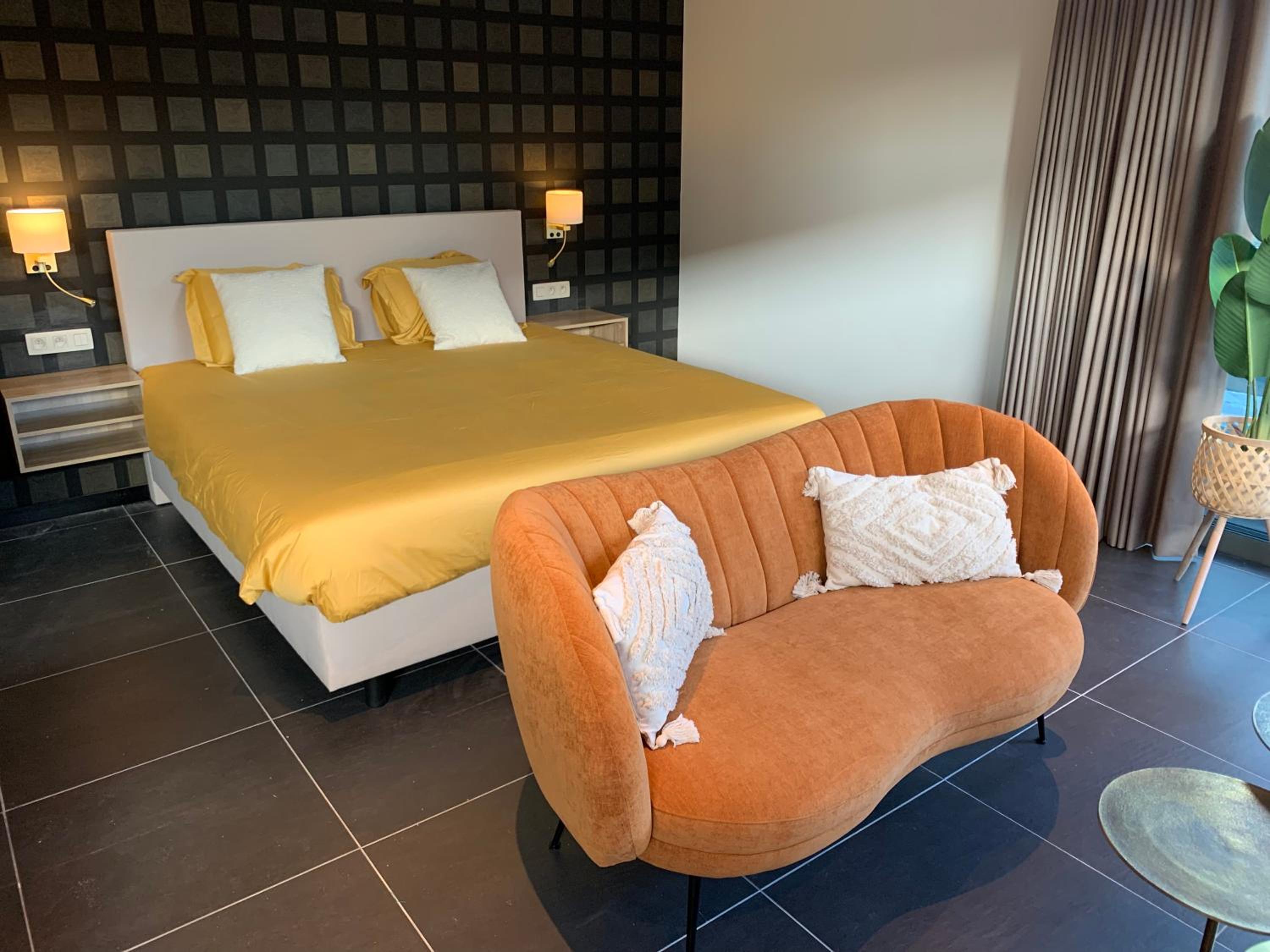 Q Guesthouse
