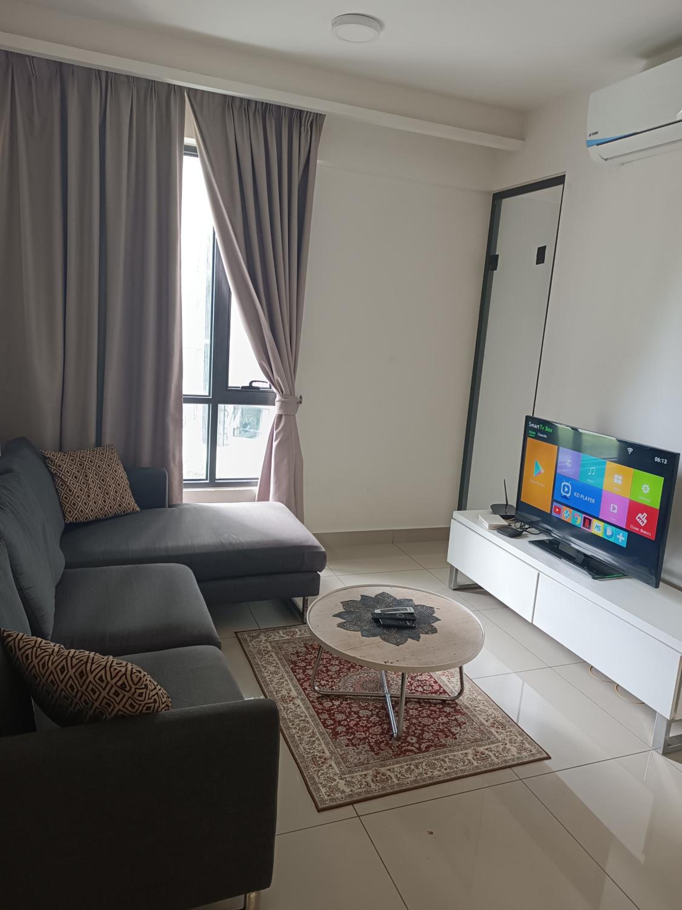 Cozy Studio room & fast wifi Netflix @Eclipse14 photo 1