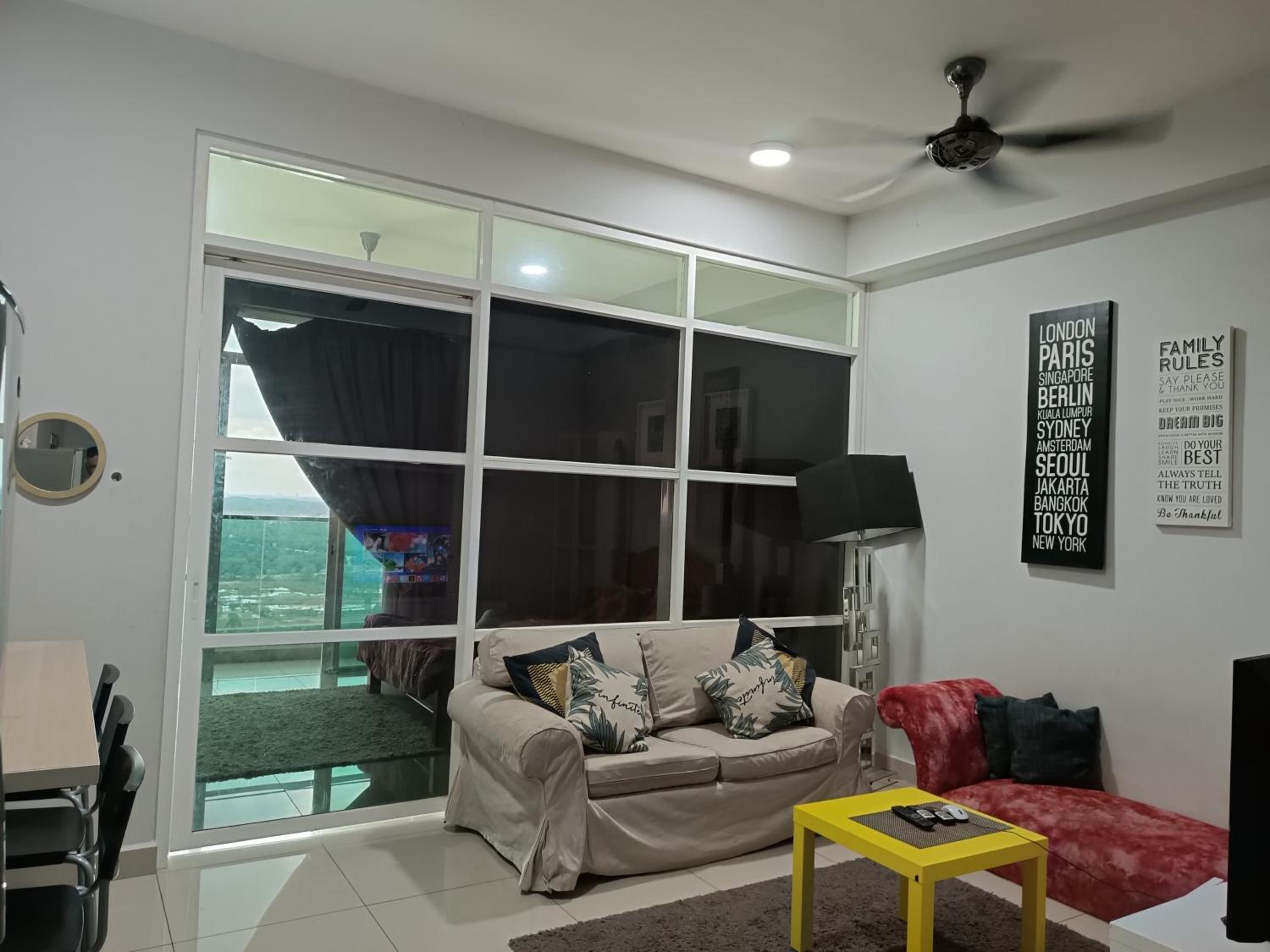 Cozy&Wifi &Netflix @ Mutiara 27 photo 4