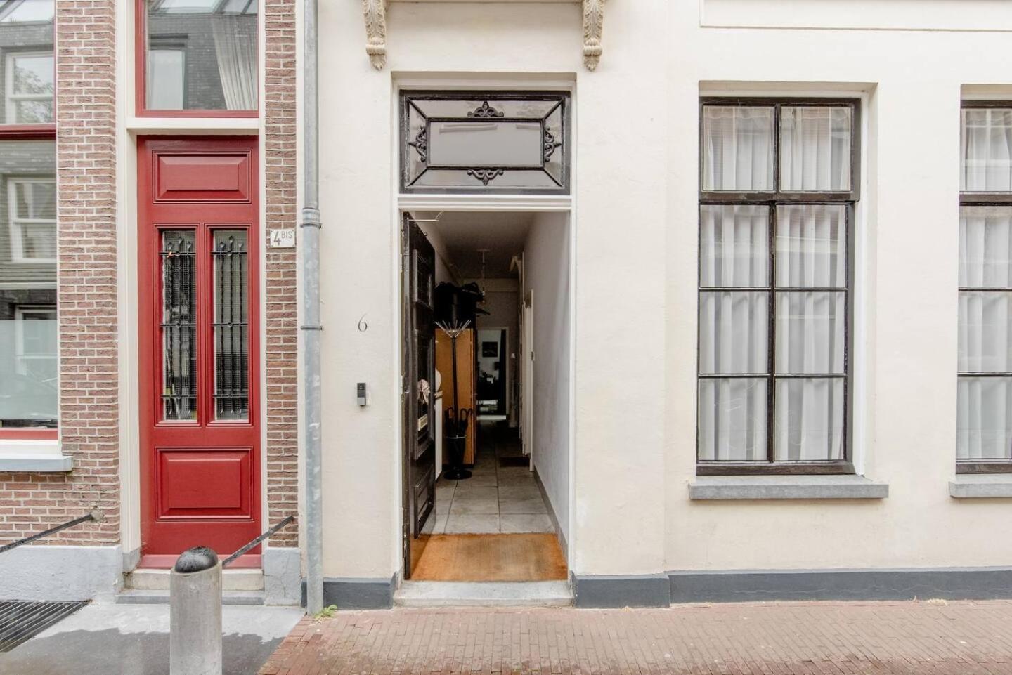 Zocher6 a monumental town house in the city center view 4