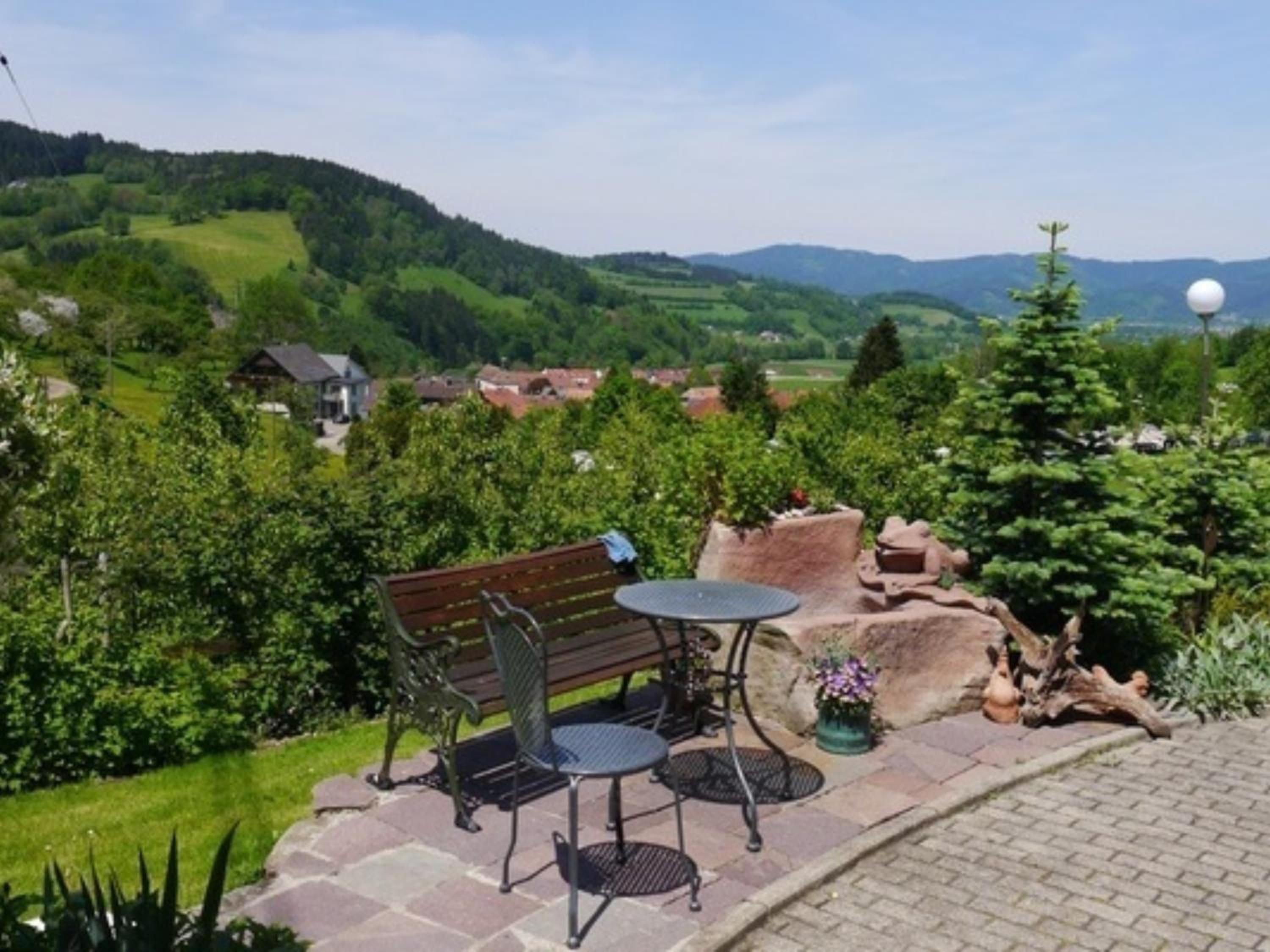 Ferienwohnungen Maierhof Oberried