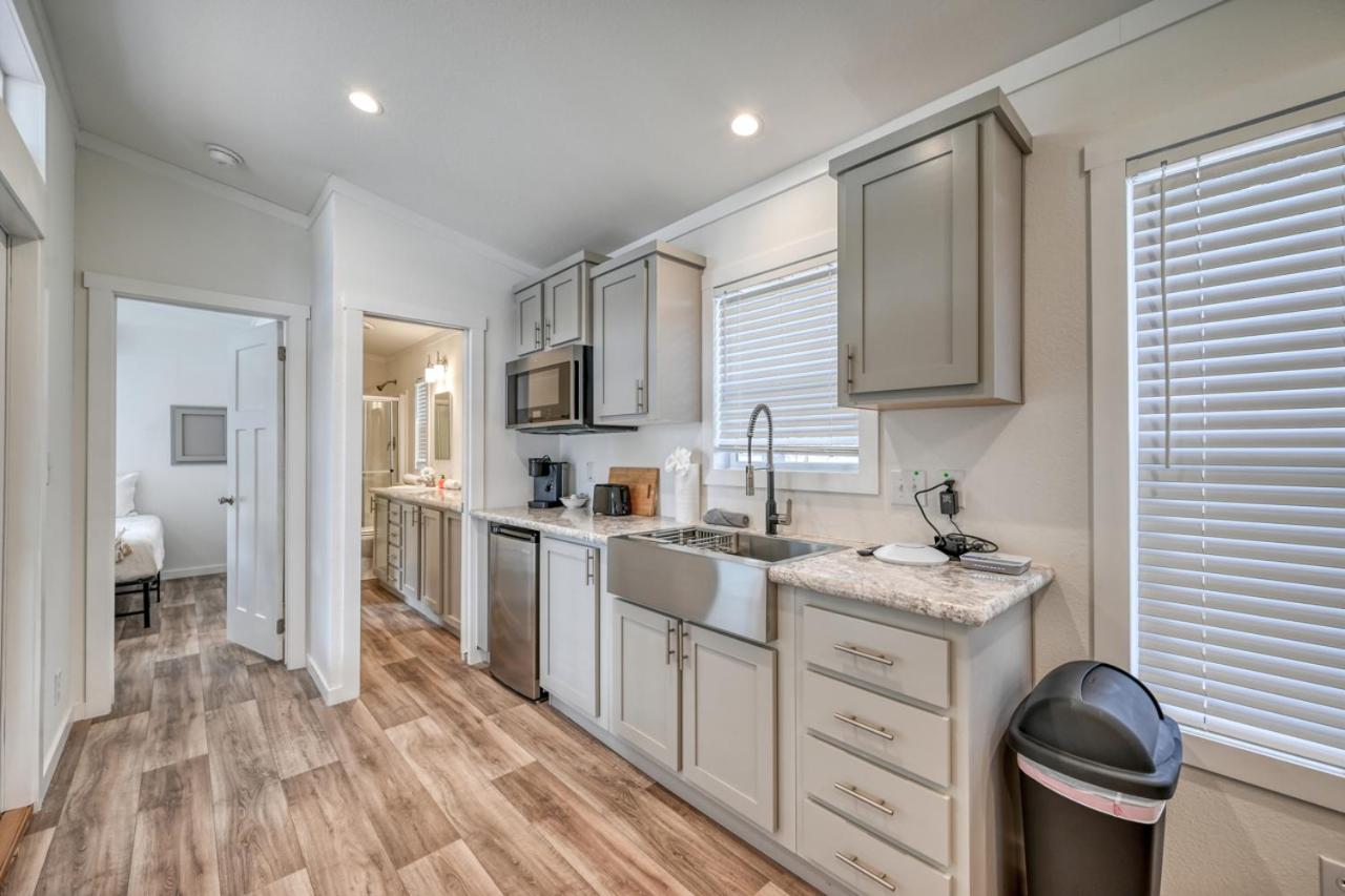 Resort at Fredericksburg Unit 19 view 5