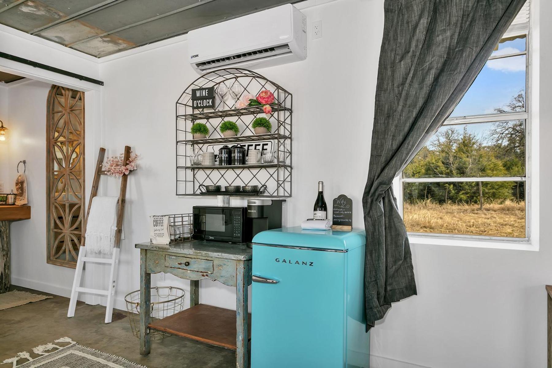 Coco Casita Hot Tub - 4 miles to Downtown Fred view 4
