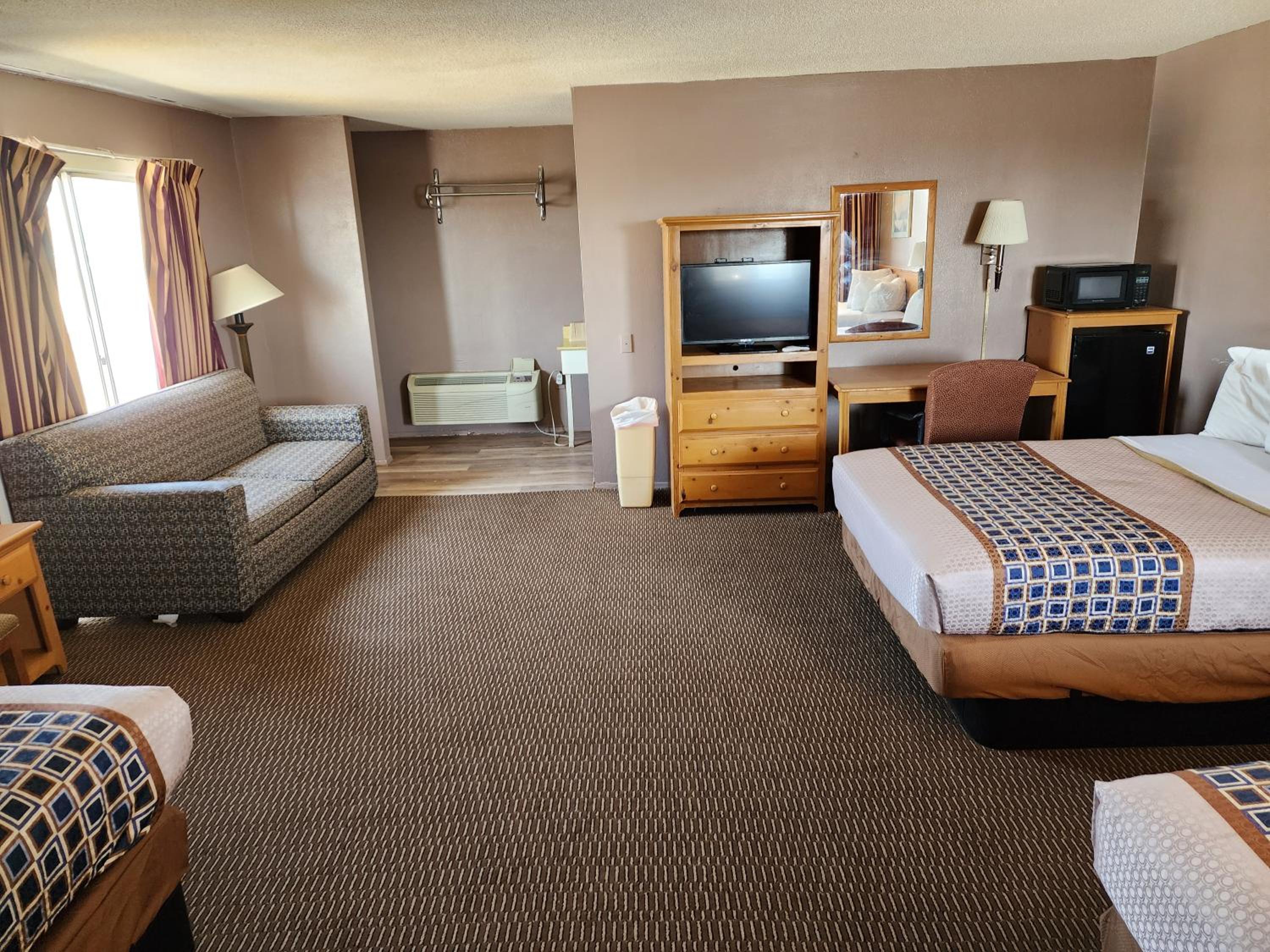 Satellite Inn