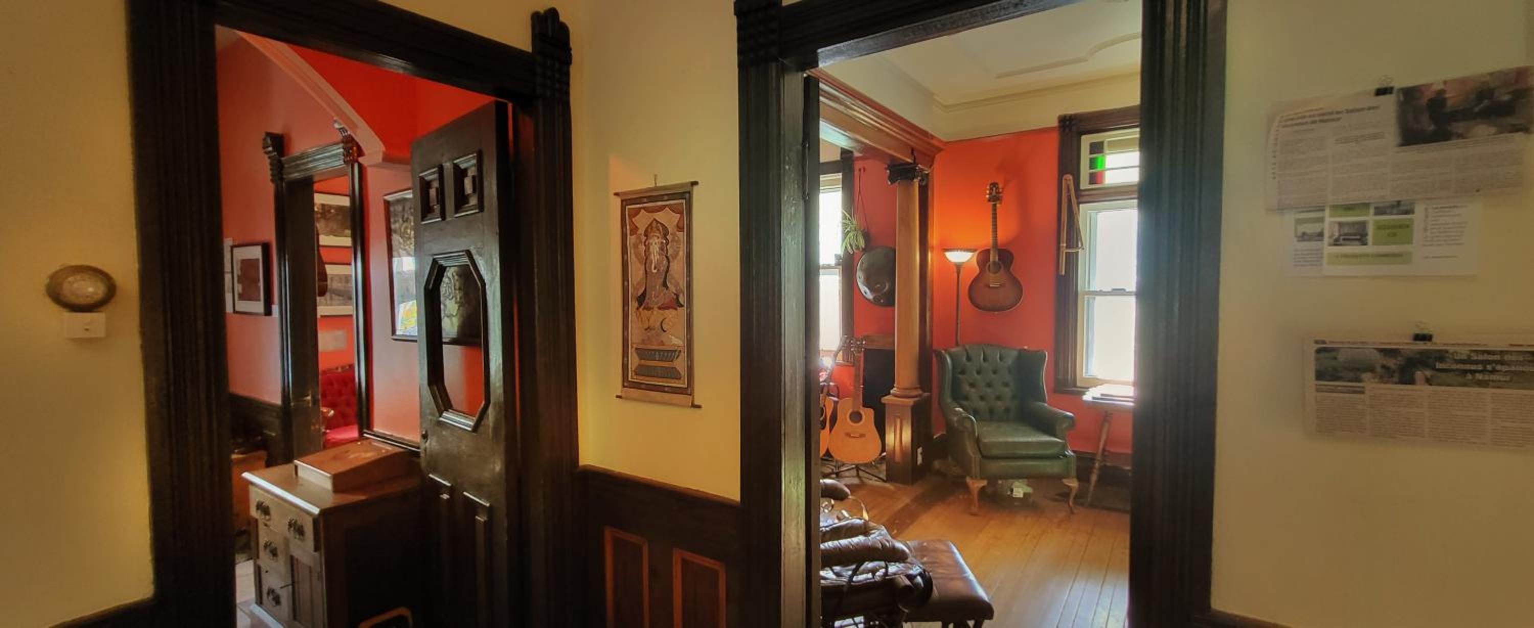 Le Salon des Inconnus