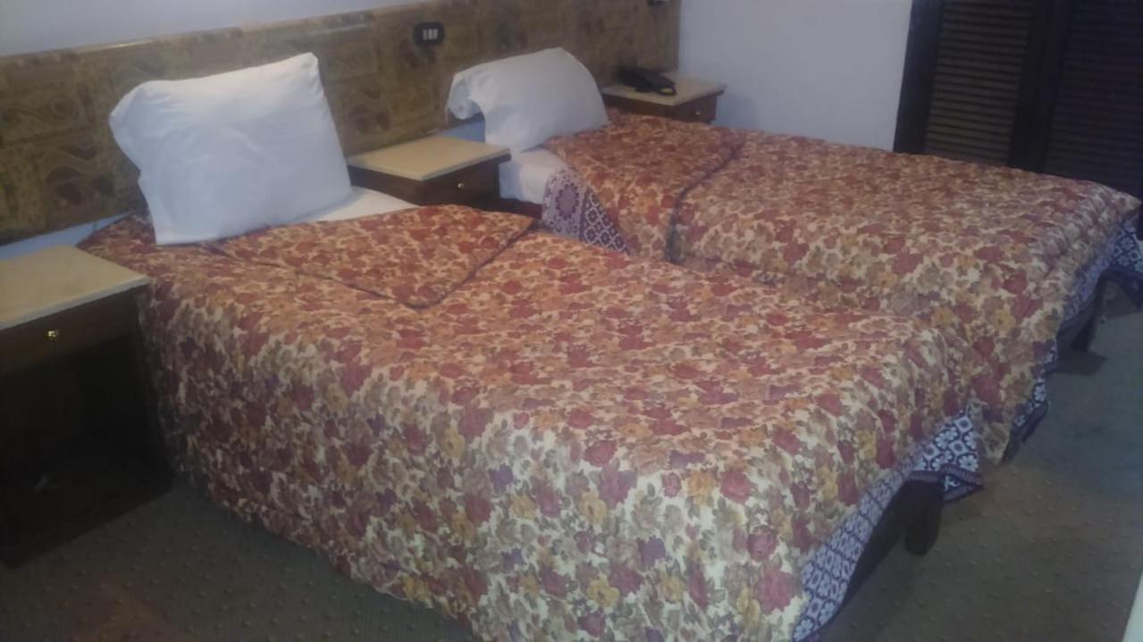 Salvatore Room With Breakfast-Tanta City