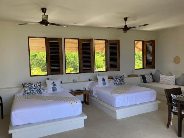 Villa Piñas Puerto Escondido Beachfront